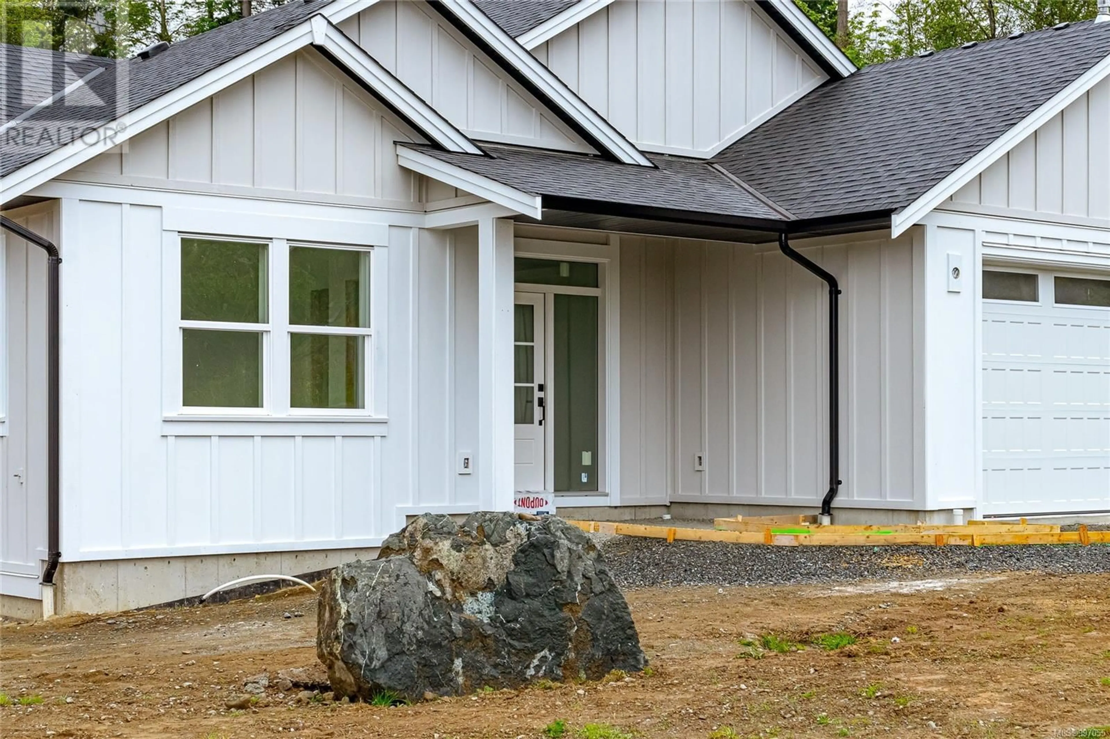 Home with vinyl exterior material, unknown for 1834 VEE ROAD, Cowichan Bay British Columbia V0R1N0