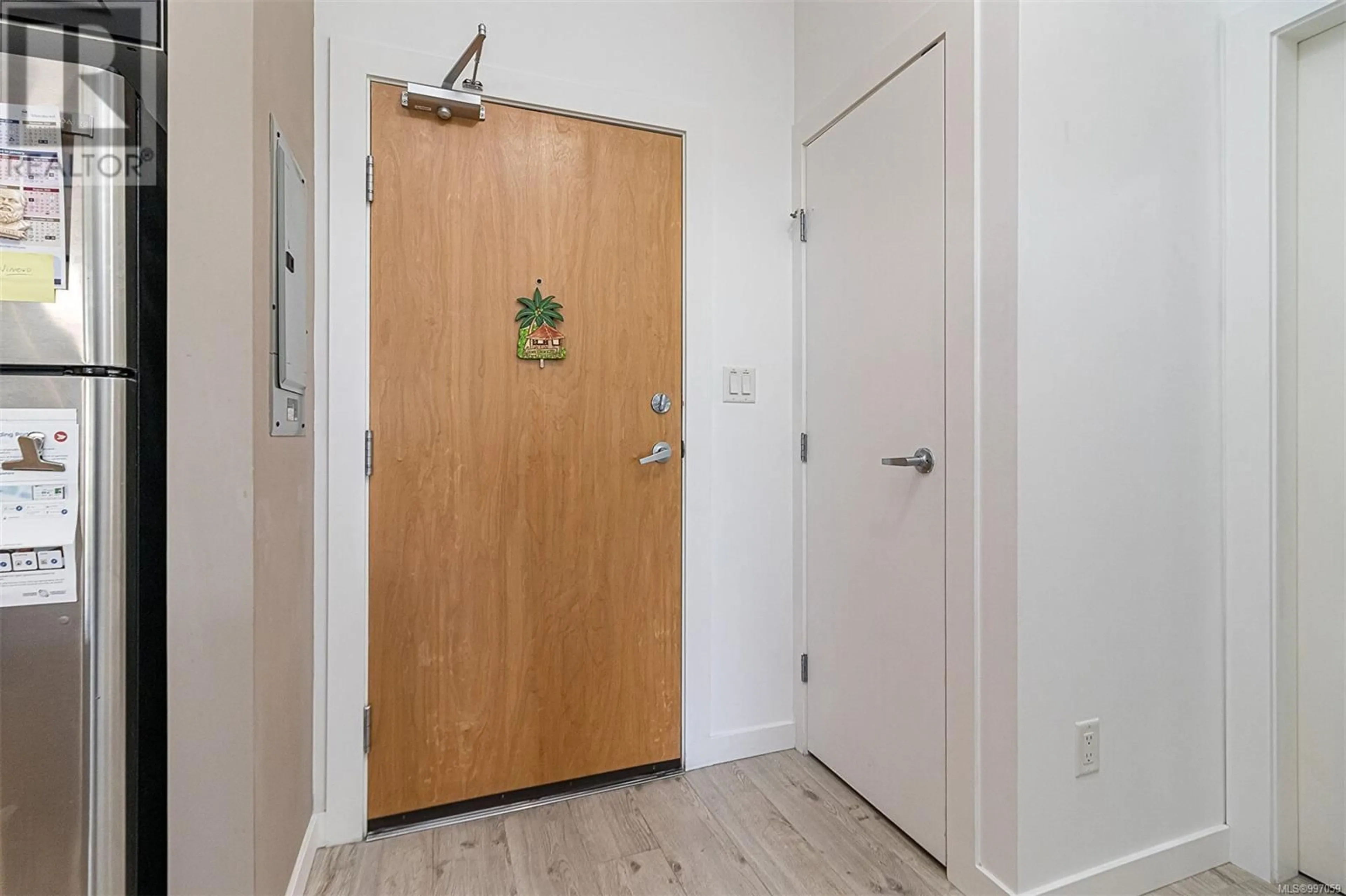 Indoor entryway for 332 - 2871 JACKLIN ROAD, Langford British Columbia V9B0P3