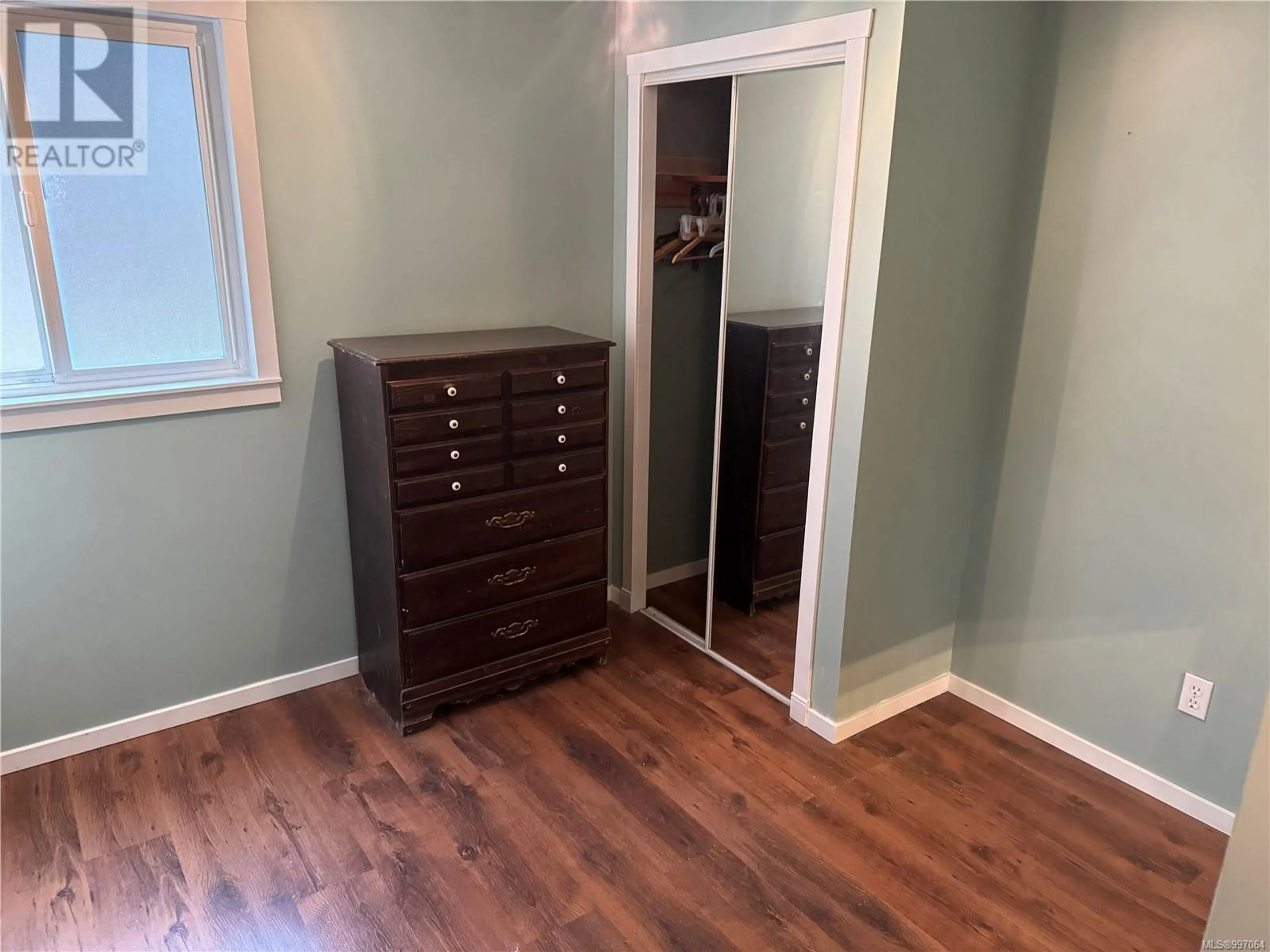 A pic of a room for 60 - 6245 METRAL DRIVE, Nanaimo British Columbia V9T6P8