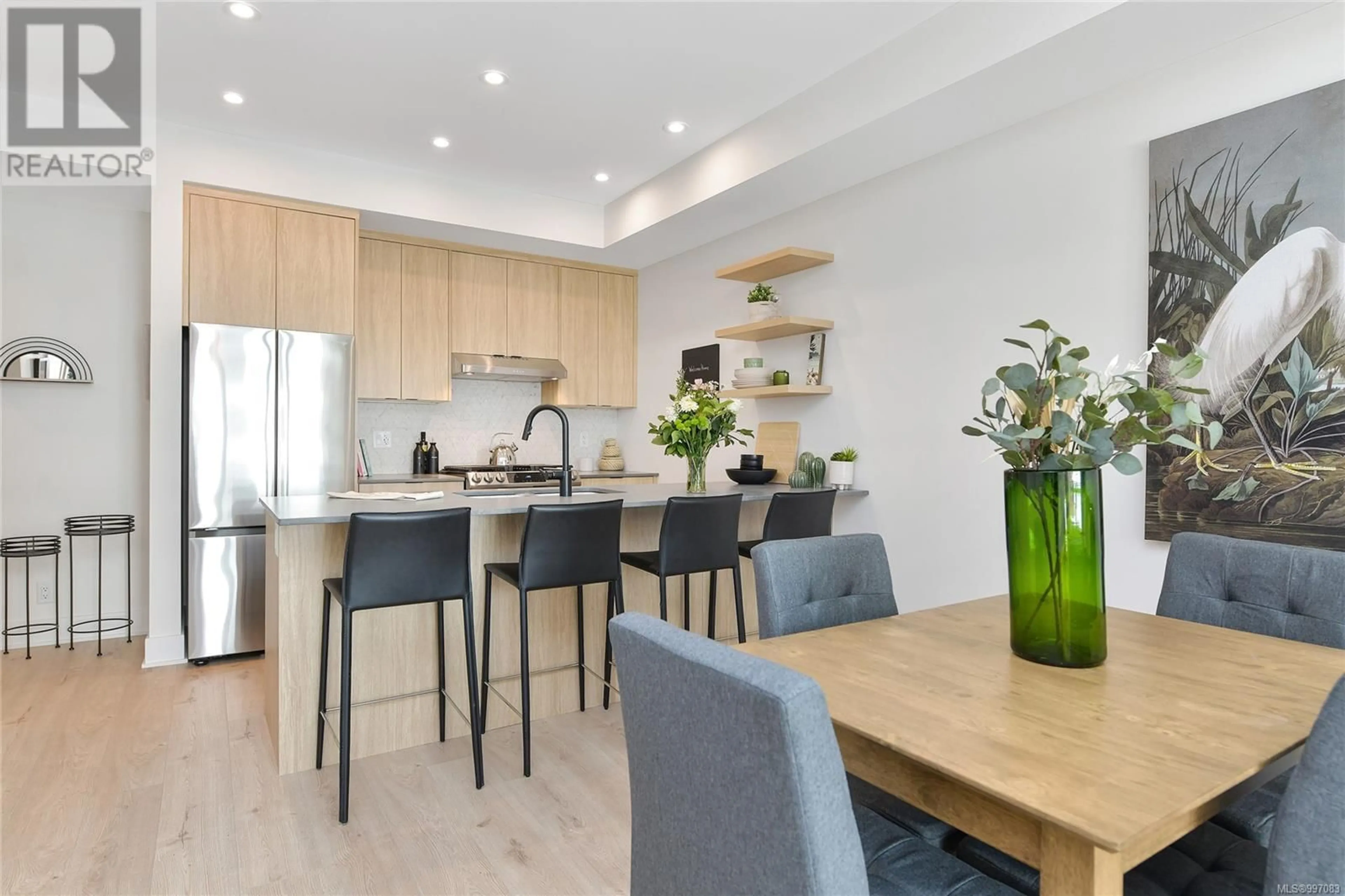 Open concept kitchen, wood/laminate floor for 505 - 1110 SAMAR CRESCENT, Langford British Columbia V9B7C5