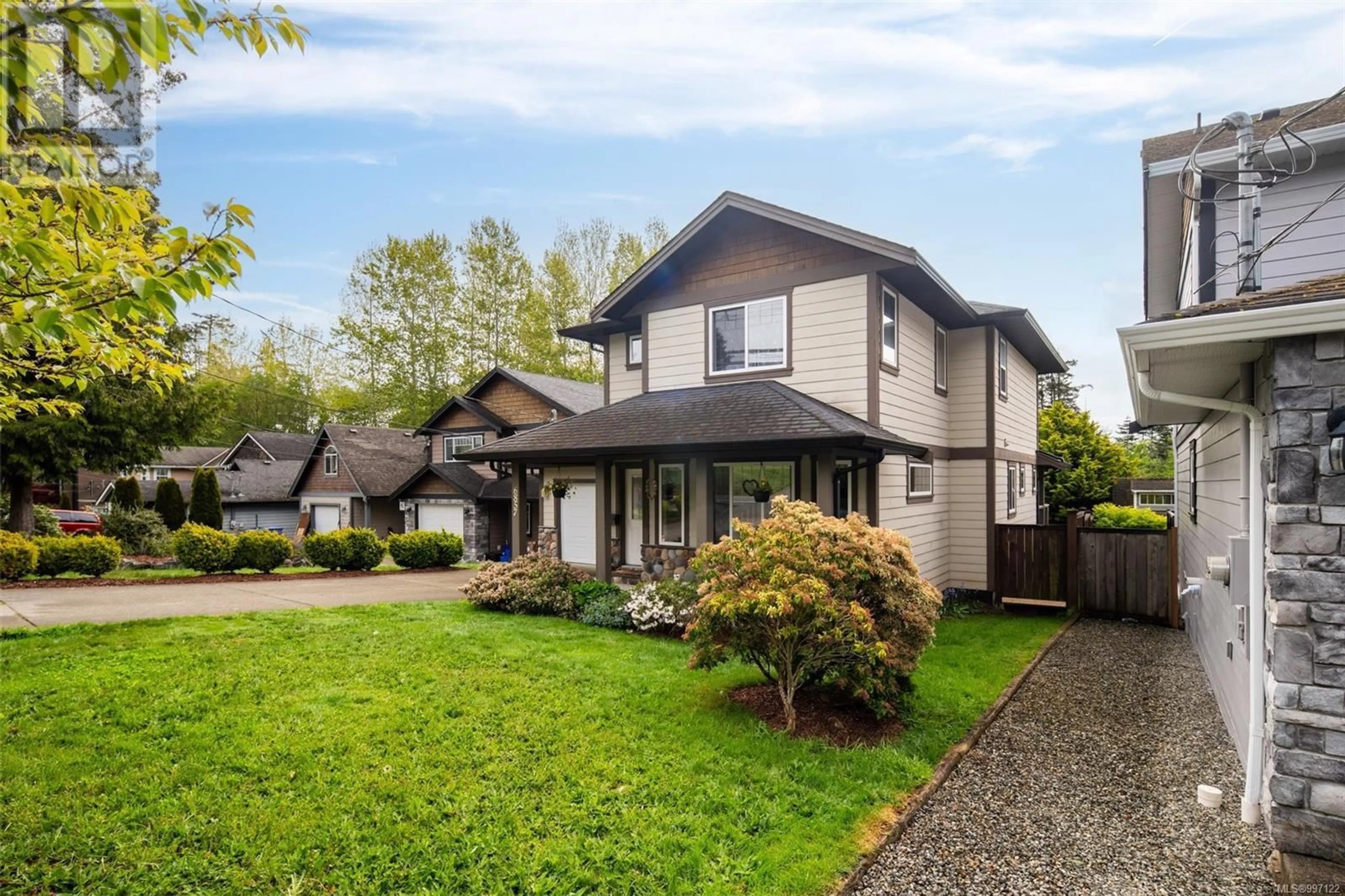 Home with vinyl exterior material, street for 6857 GRANT ROAD WEST, Sooke British Columbia V9Z0L7