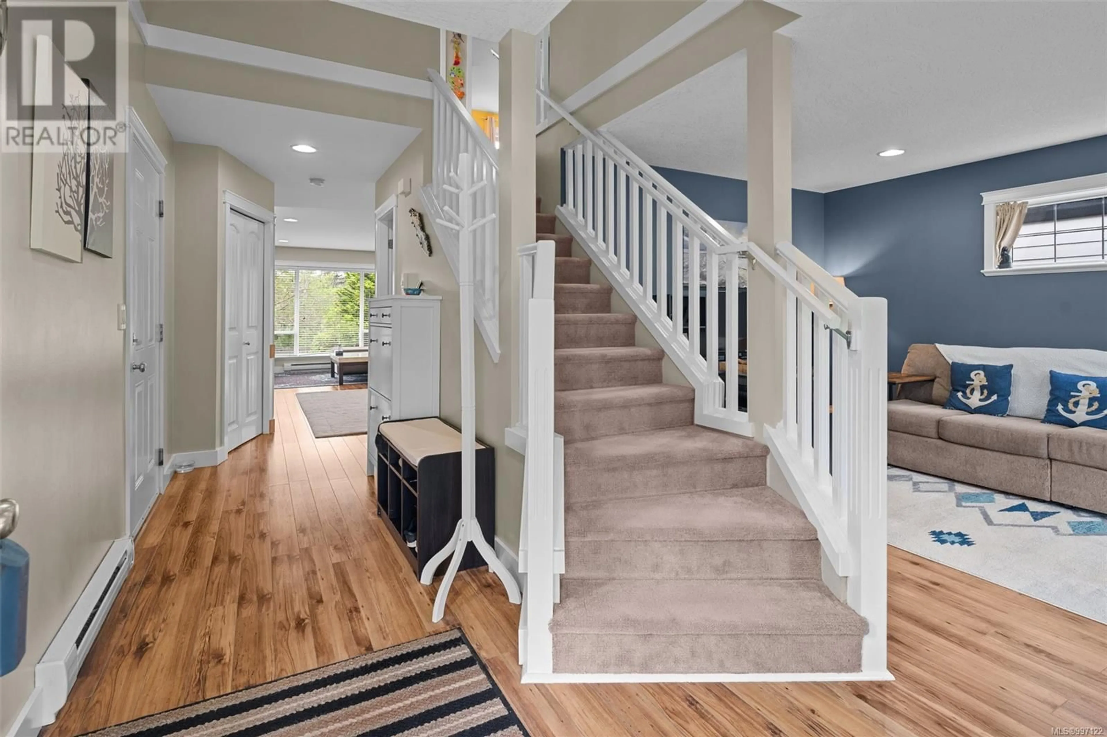Indoor entryway for 6857 GRANT ROAD WEST, Sooke British Columbia V9Z0L7