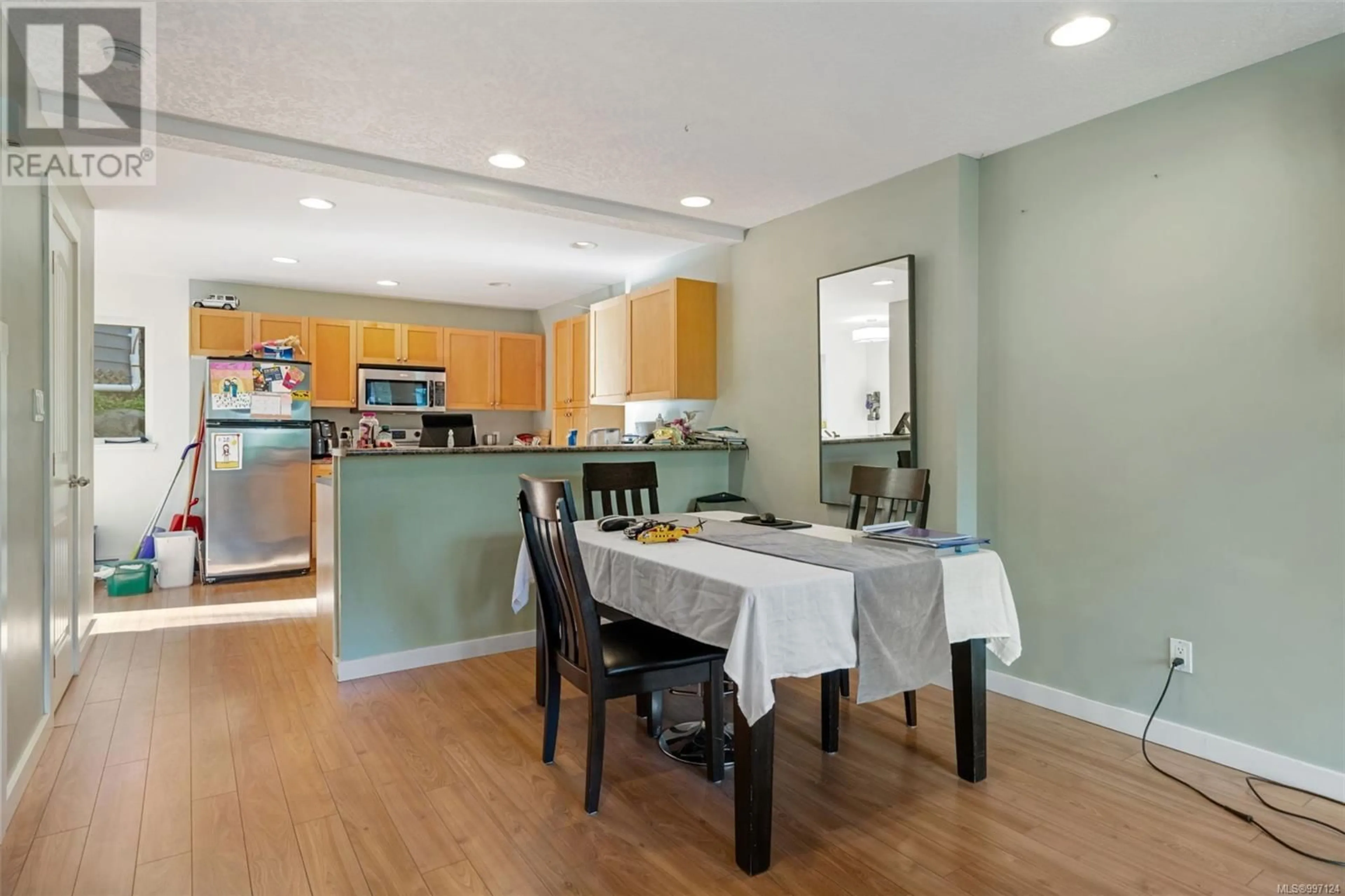 Open concept kitchen, unknown for 6896 BEATON ROAD, Sooke British Columbia V9Z0M5