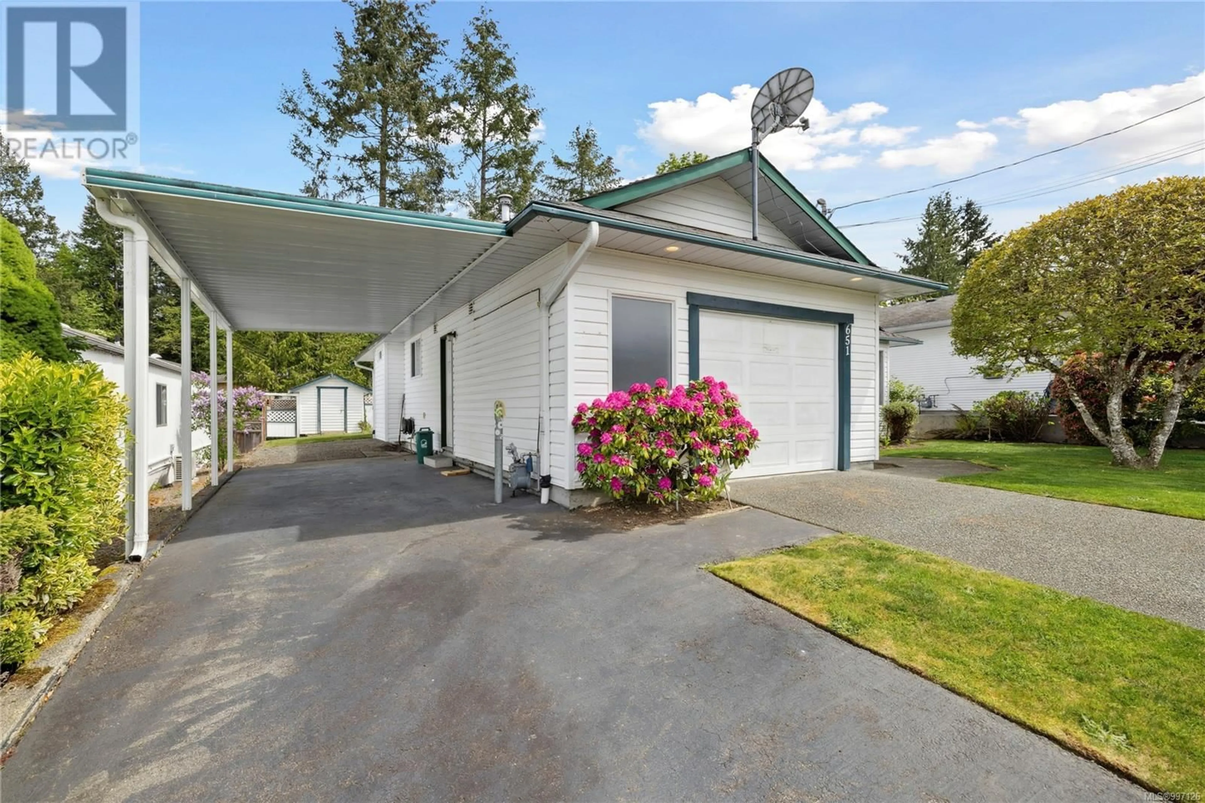 Indoor garage for 651 ALDERWOOD DRIVE, Ladysmith British Columbia V9G1R5