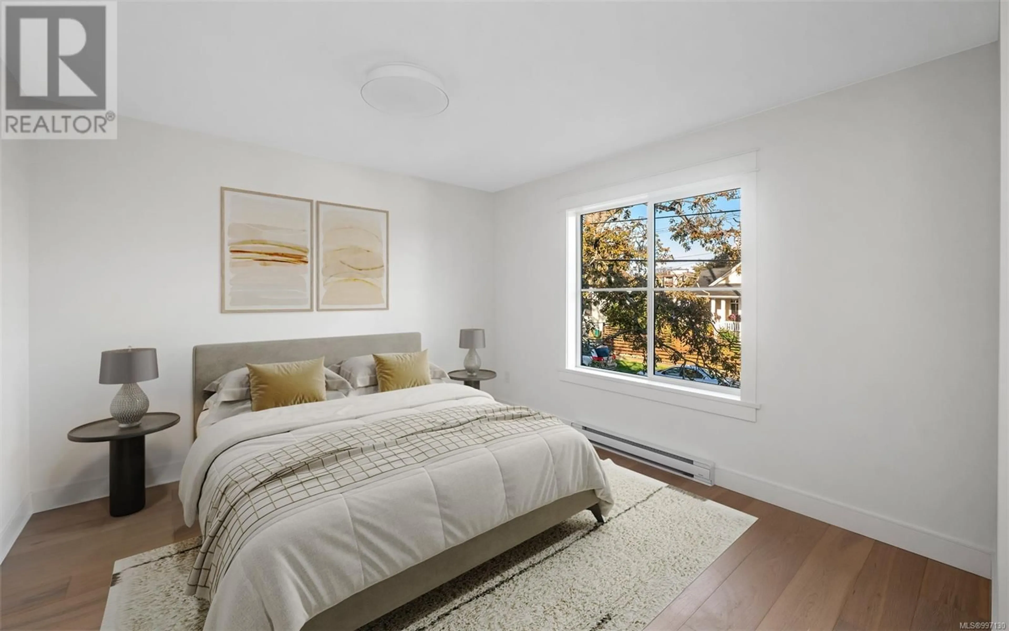 Bedroom with bed, unknown for 4 - 820 DUNSMUIR ROAD, Esquimalt British Columbia V9A5B7