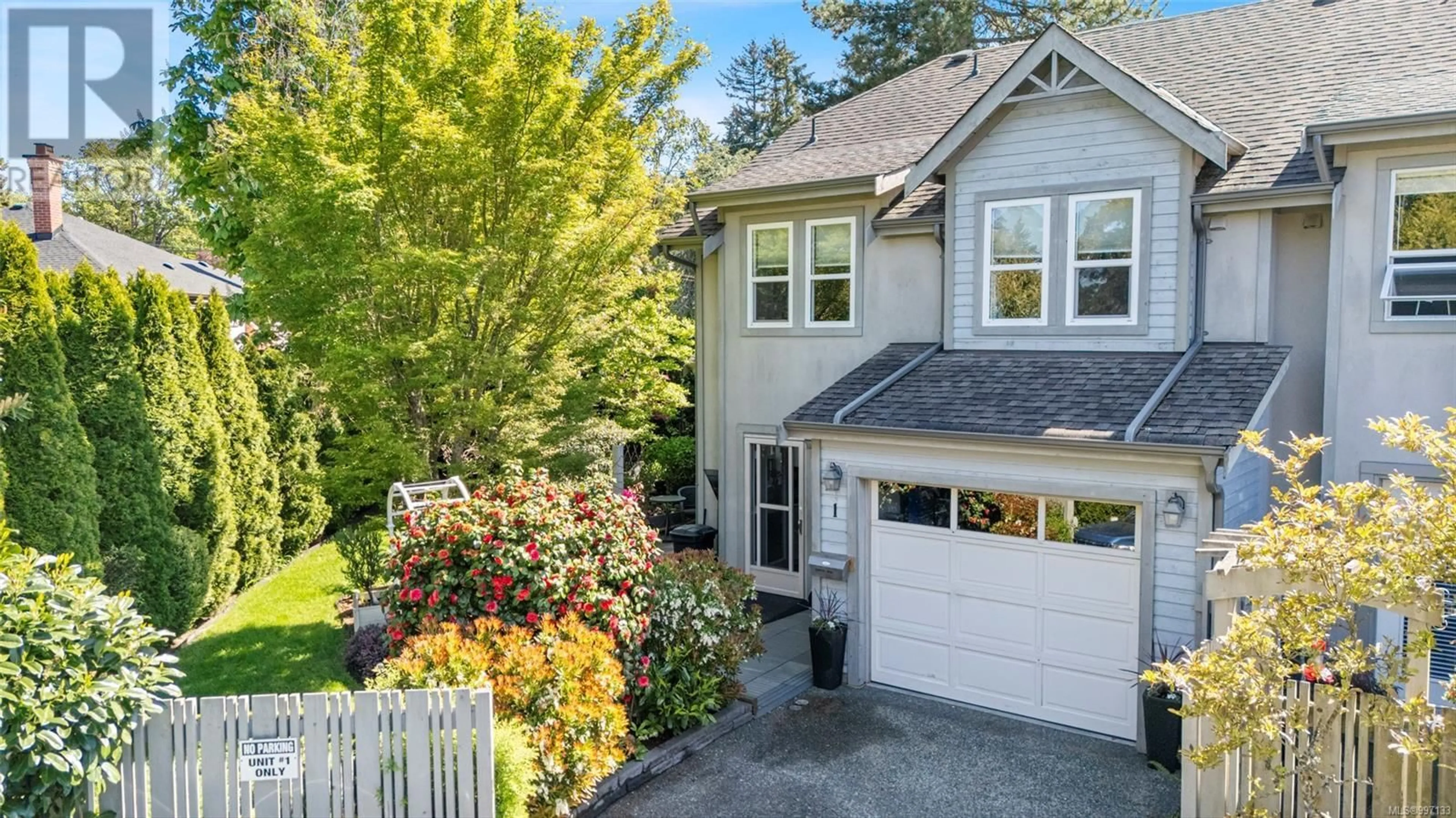 Unknown for 1 - 3947 CEDAR HILL CROSS ROAD, Saanich British Columbia V8P2N5