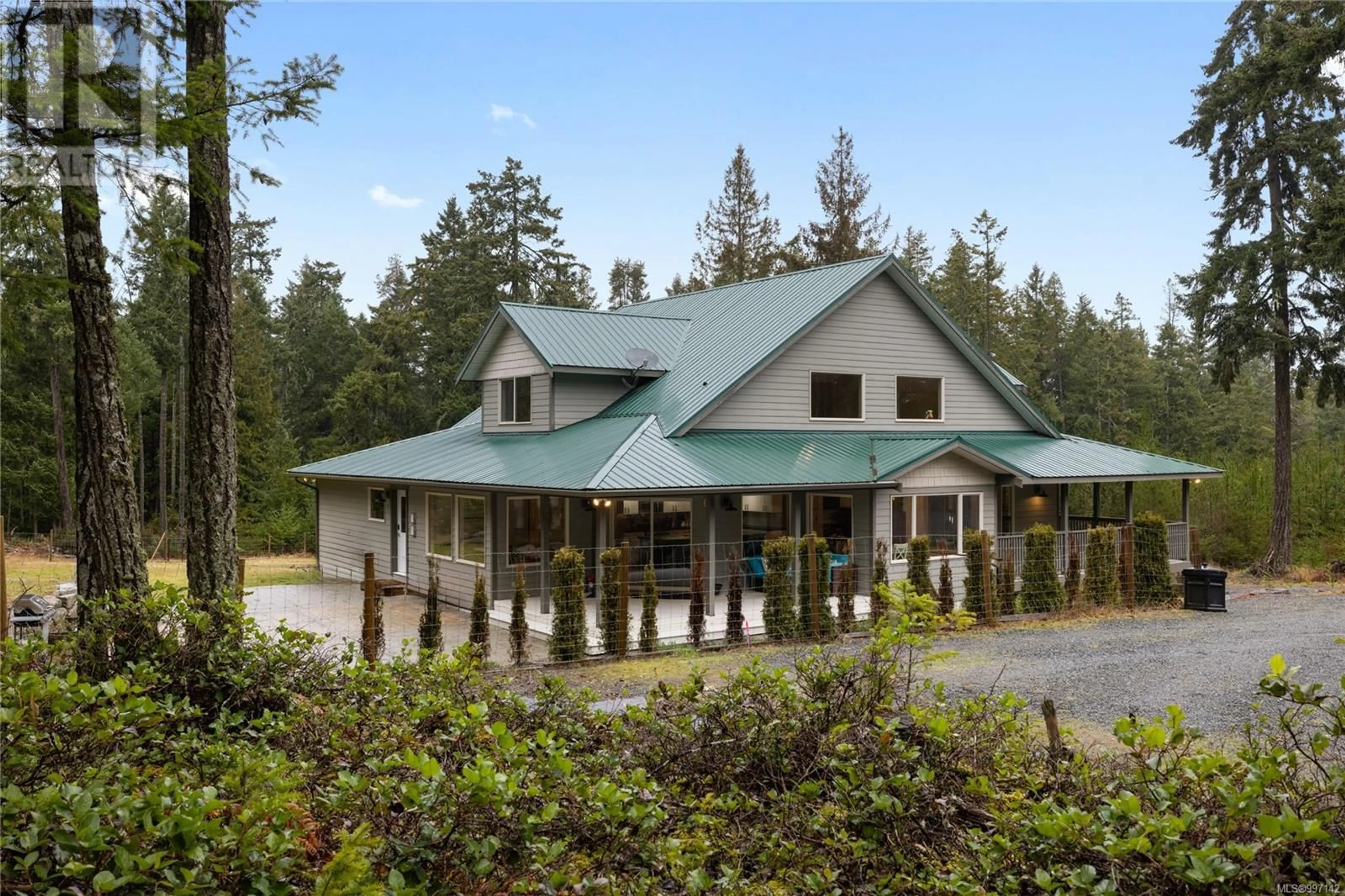 Patio, unknown for 907 HEMSWORTH ROAD, Qualicum Beach British Columbia V9K1R3