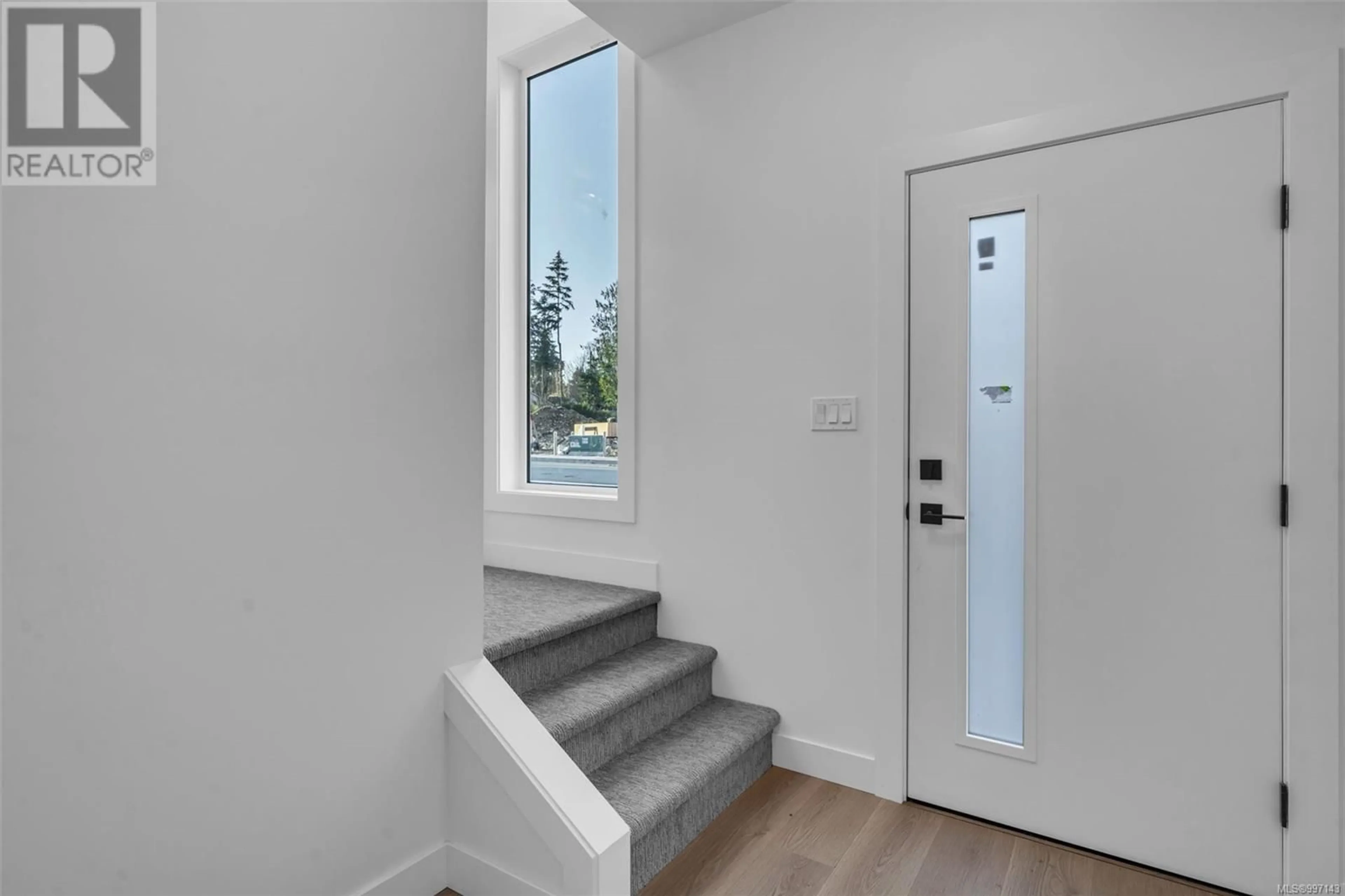 Indoor entryway for 108 PLANTE CRESCENT, Lake Cowichan British Columbia V0R2G0