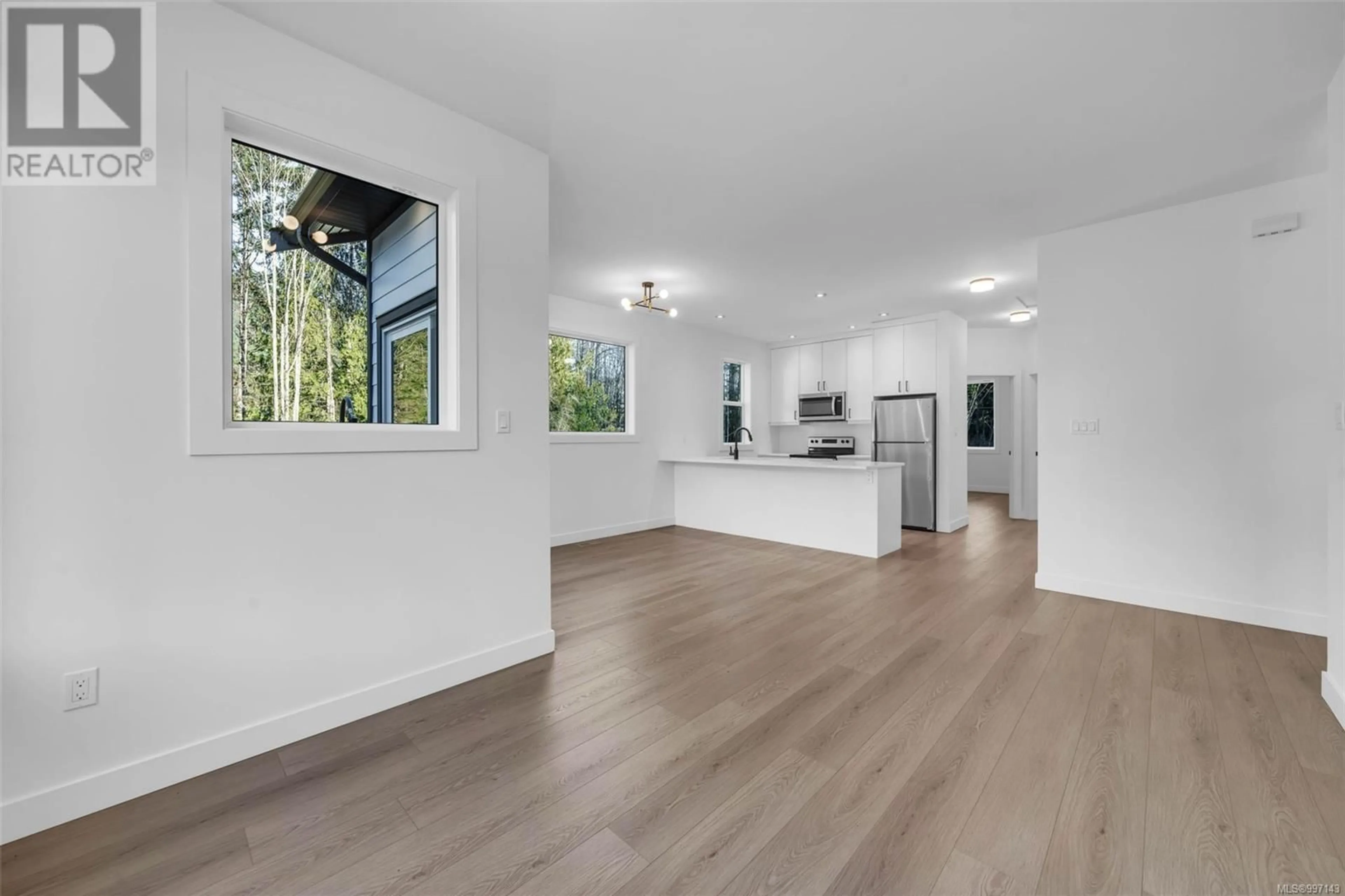 Open concept kitchen, unknown for 108 PLANTE CRESCENT, Lake Cowichan British Columbia V0R2G0
