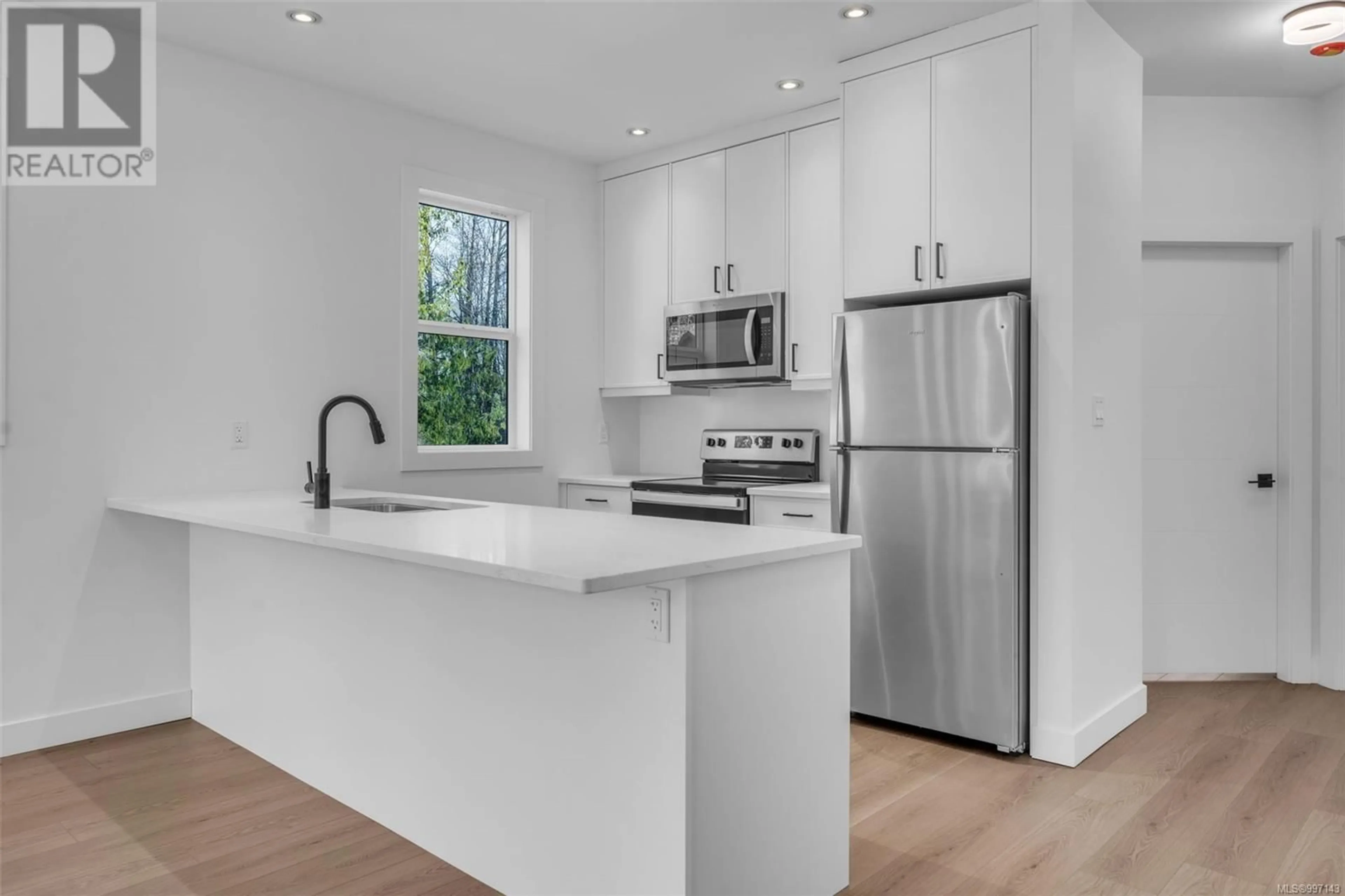 Open concept kitchen, unknown for 108 PLANTE CRESCENT, Lake Cowichan British Columbia V0R2G0