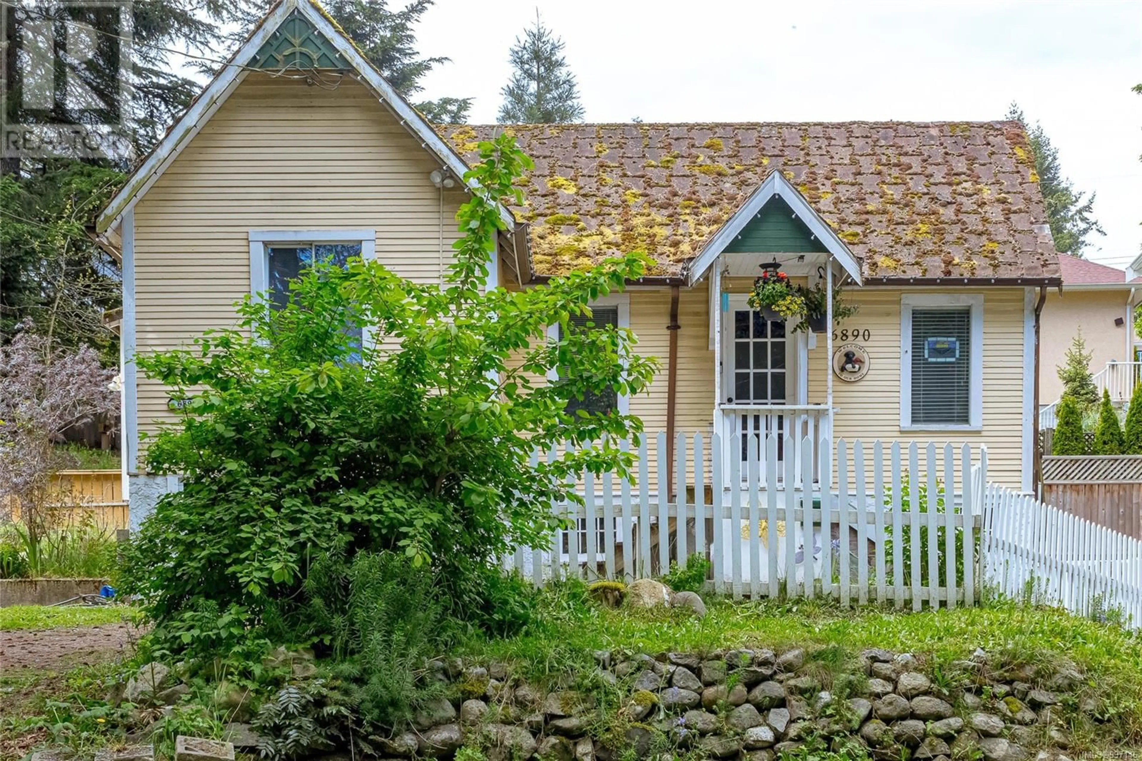 Unknown for 6890 EAST SAANICH ROAD, Central Saanich British Columbia V8Z5Y9