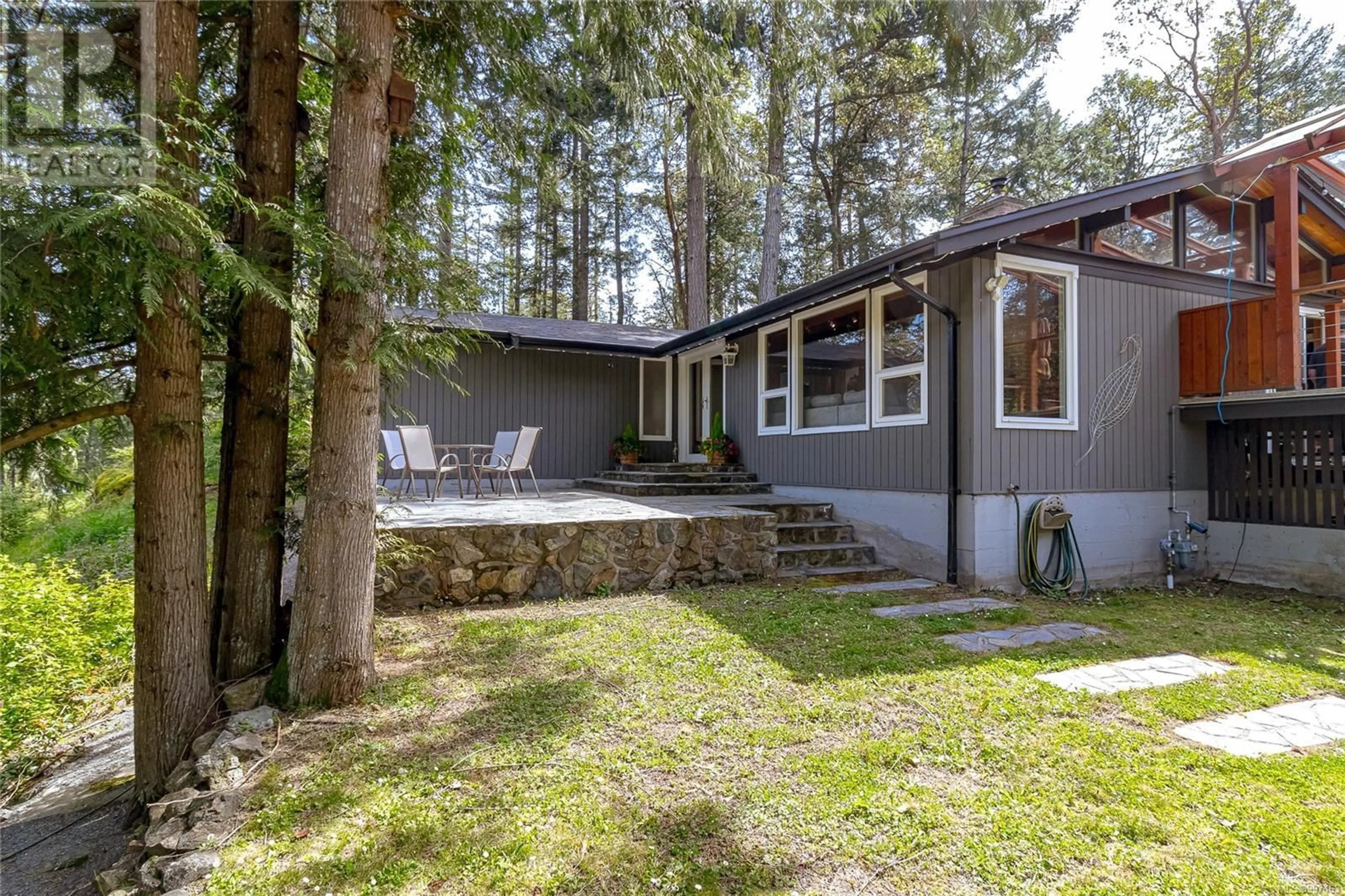 Unknown for 665 LATORIA ROAD, Colwood British Columbia V9C3A3