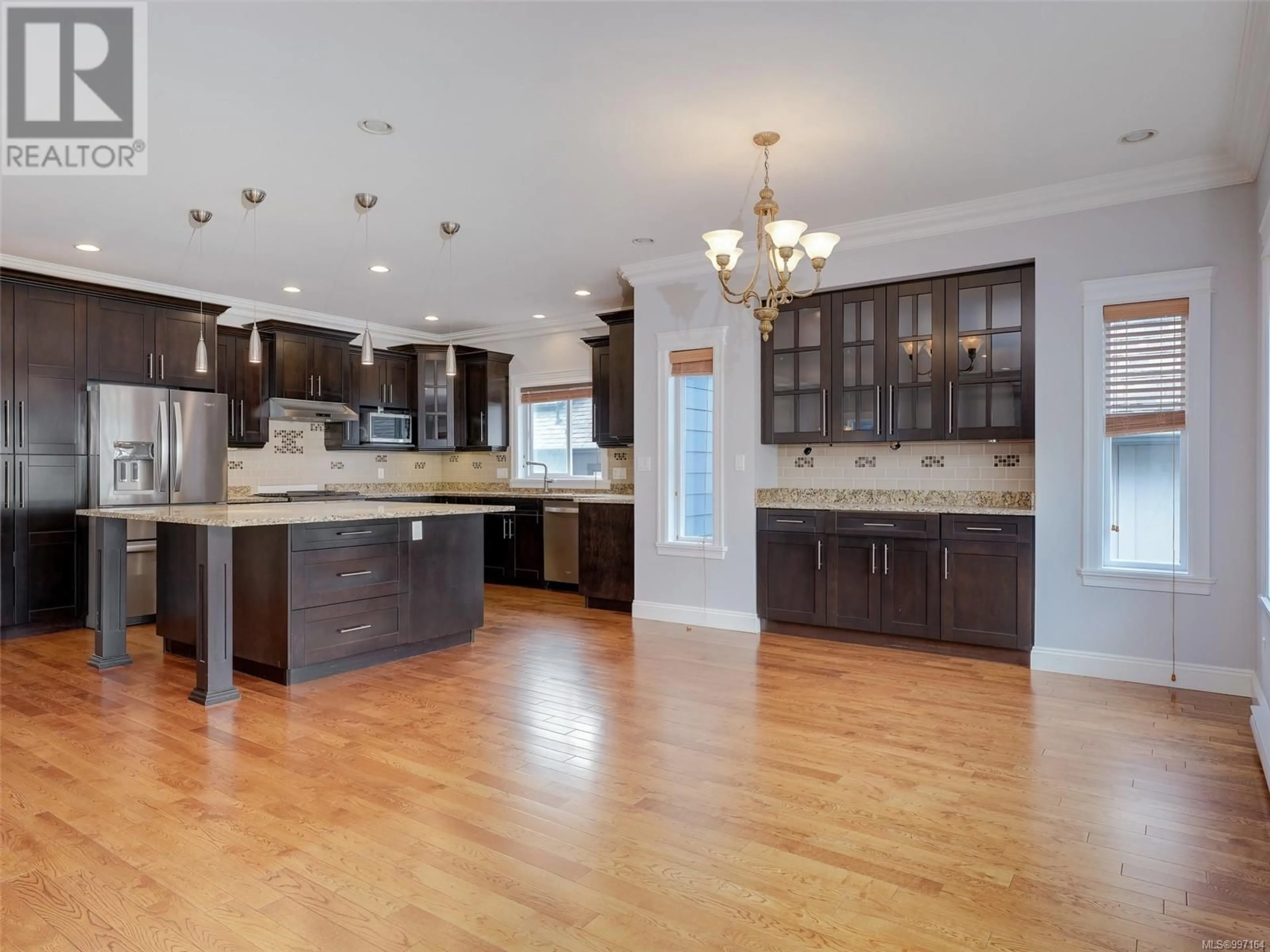 Open concept kitchen, unknown for 2195 STONE GATE, Langford British Columbia V9B0B9