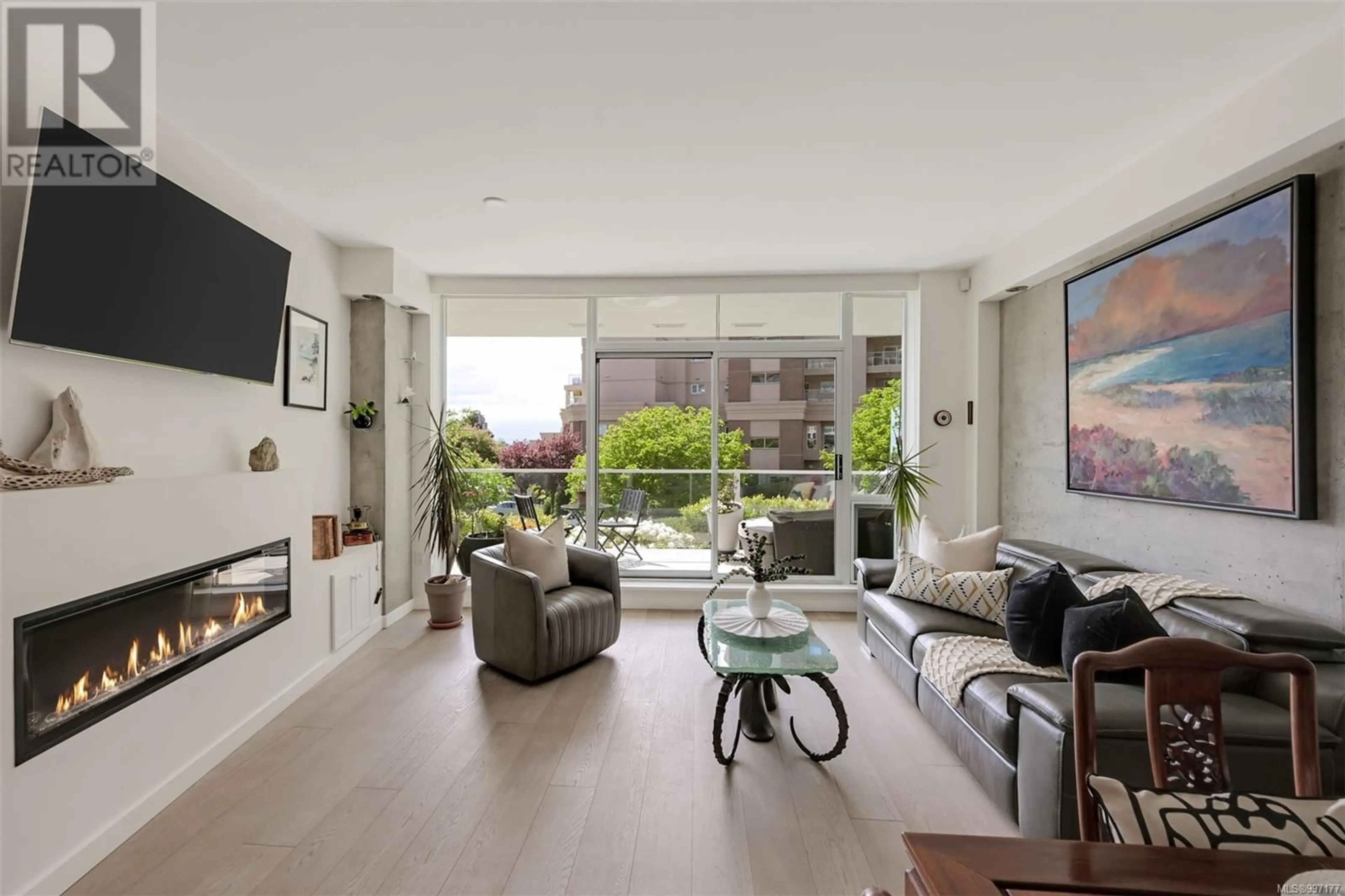 Living room with furniture, unknown for 105 - 68 SONGHEES ROAD, Victoria British Columbia V9A0A3