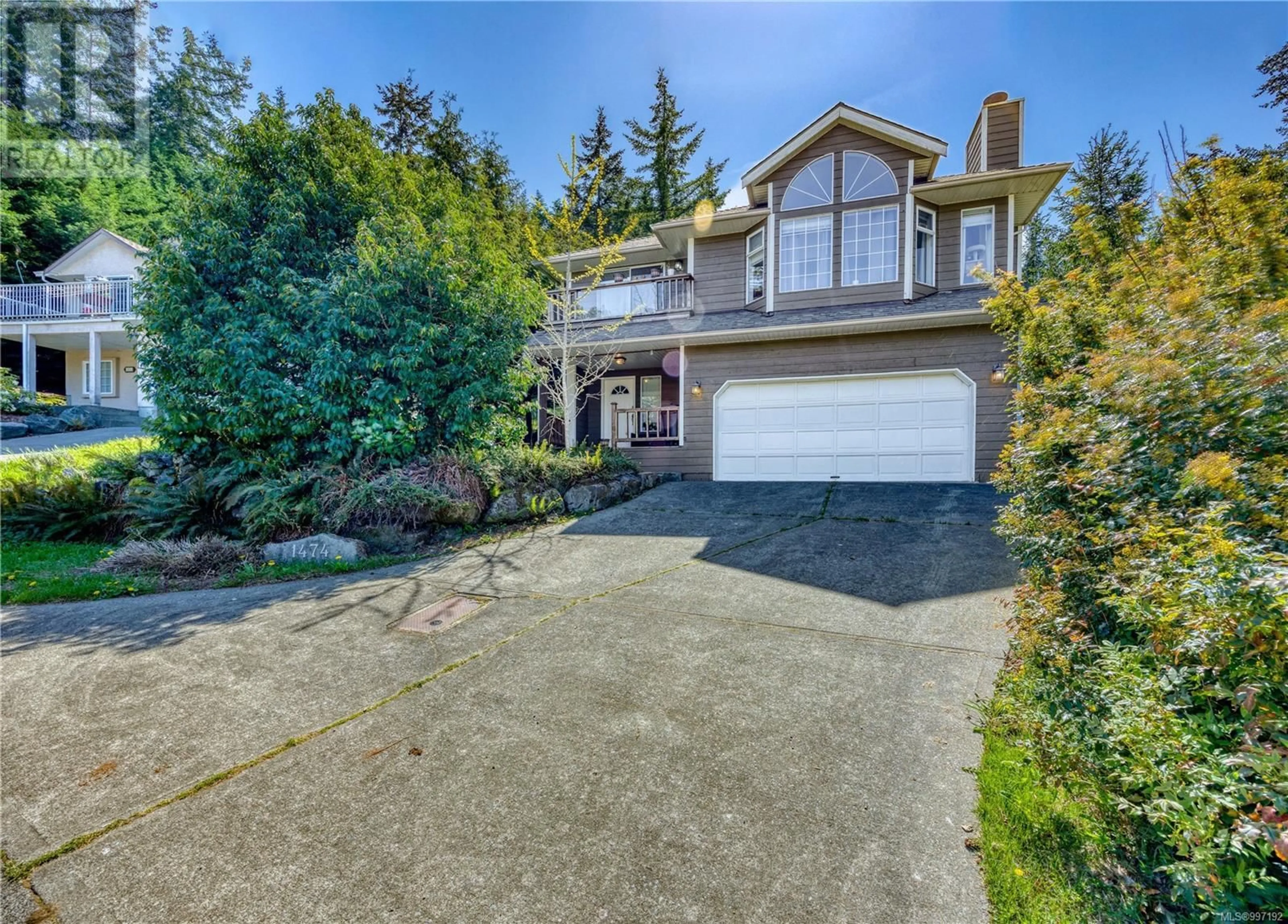 Home with vinyl exterior material, street for 1474 HAIDA ROAD, Duncan British Columbia V9L1M4