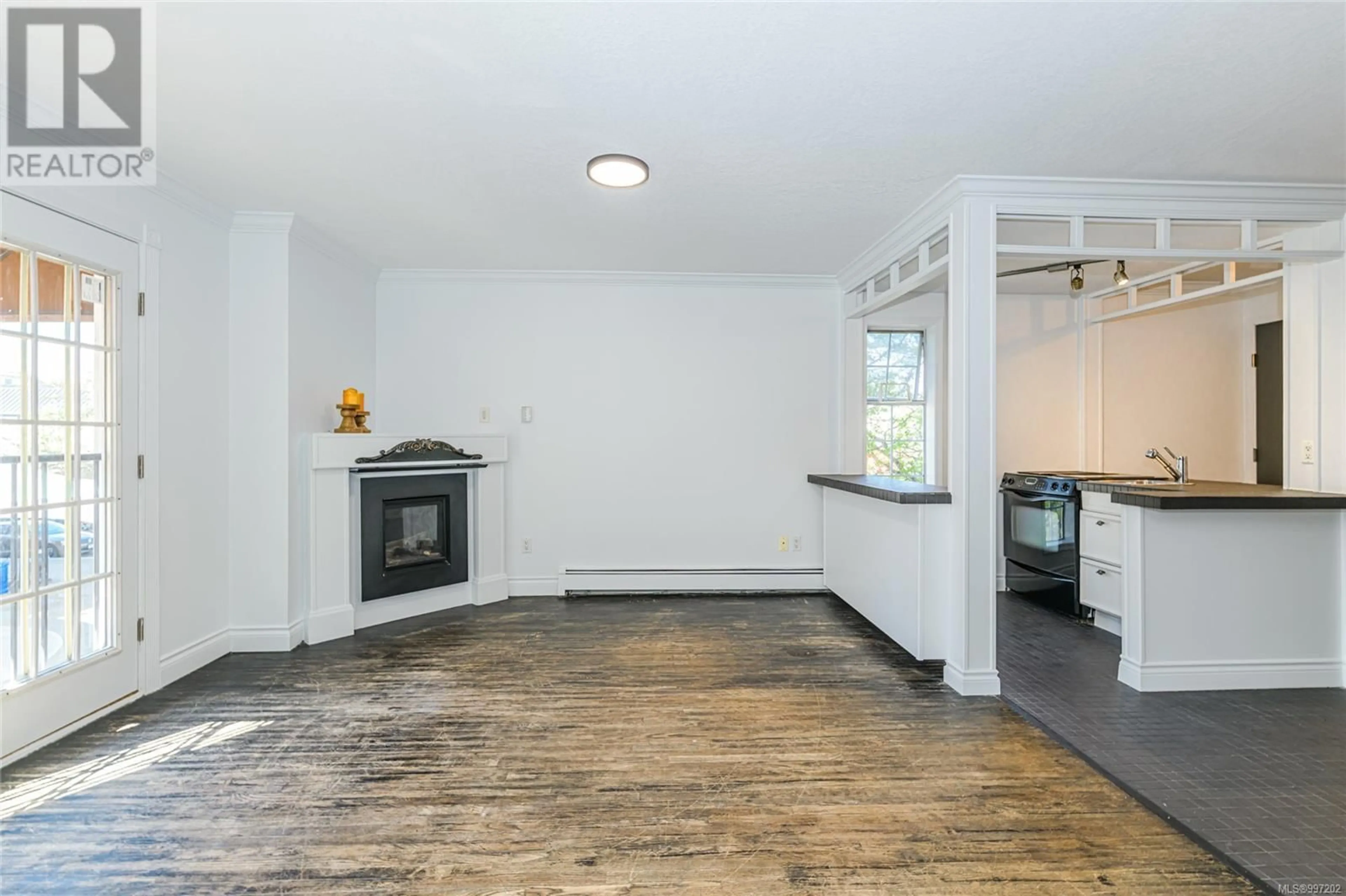 A pic of a room for 202 - 43 LOIS LANE, Duncan British Columbia V9L5H4