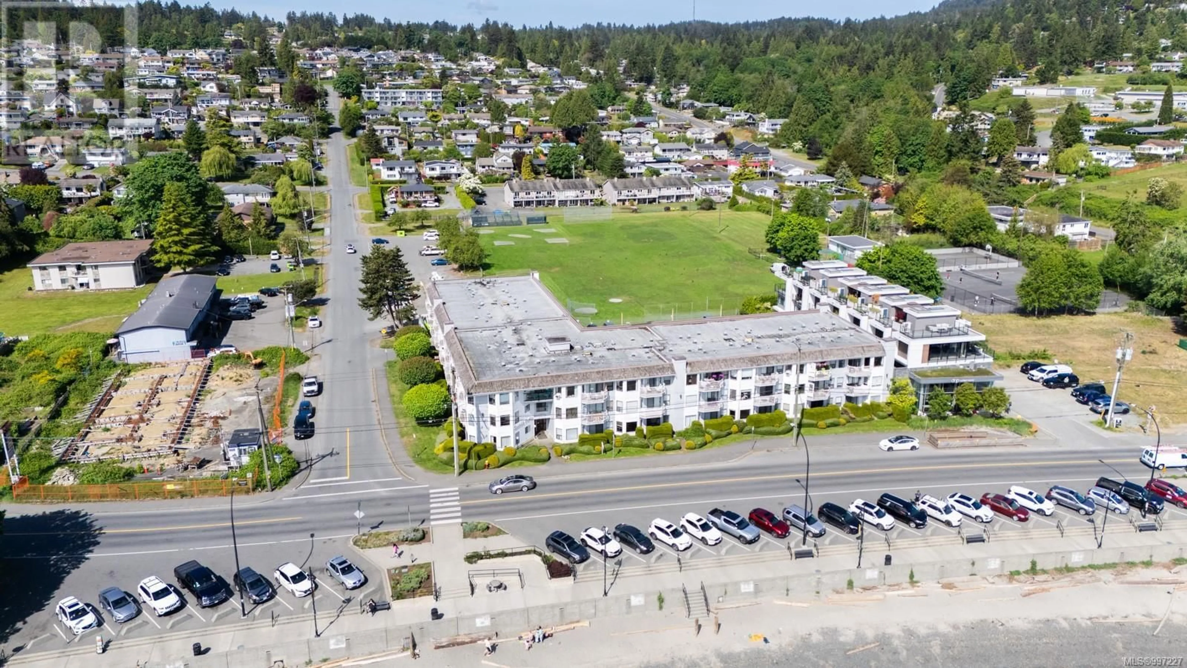 A pic from outside/outdoor area/front of a property/back of a property/a pic from drone, street for 207 - 2815 DEPARTURE BAY ROAD, Nanaimo British Columbia V9S5P4