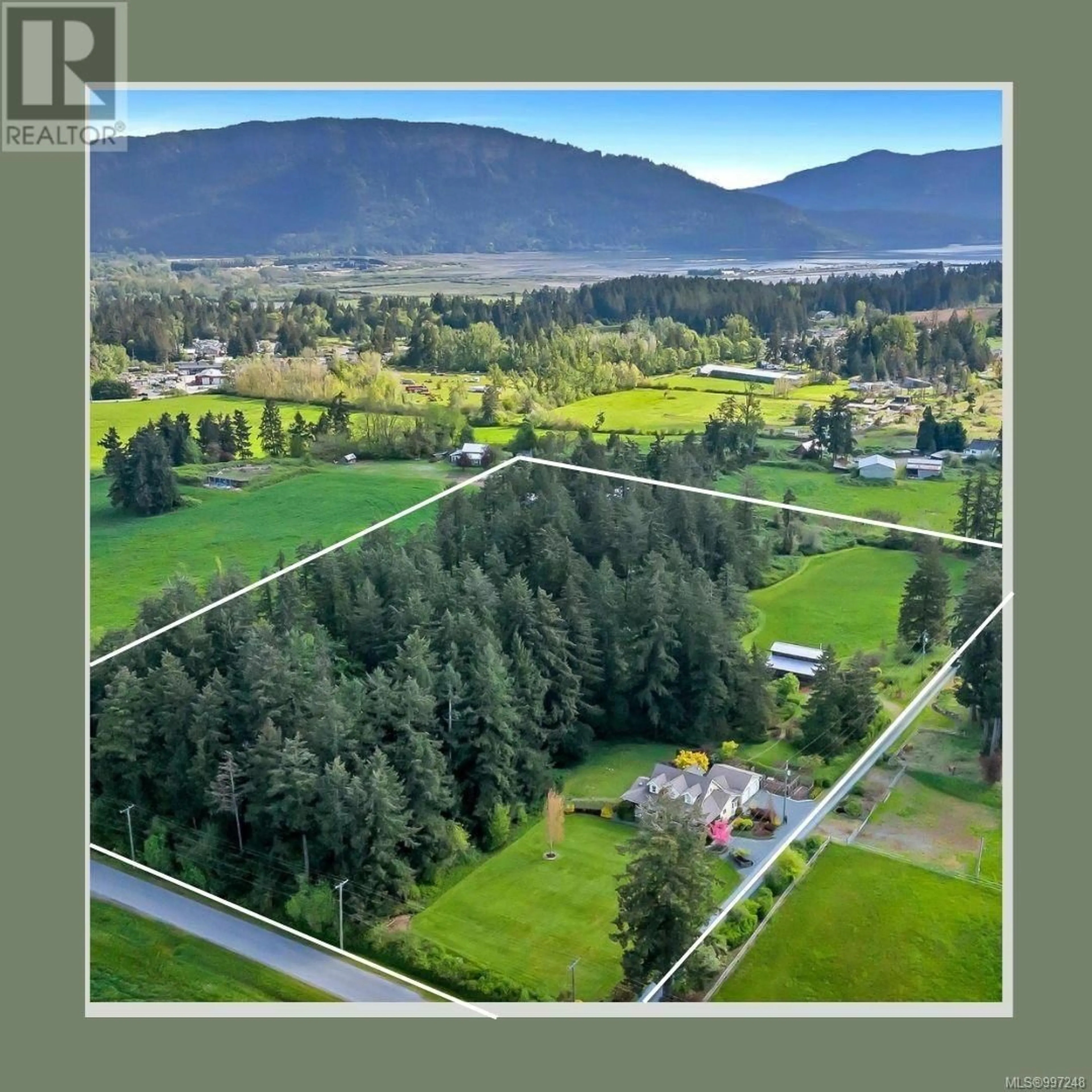 A pic from outside/outdoor area/front of a property/back of a property/a pic from drone, unknown for 4731 WILSON ROAD, Duncan British Columbia V9L6L6