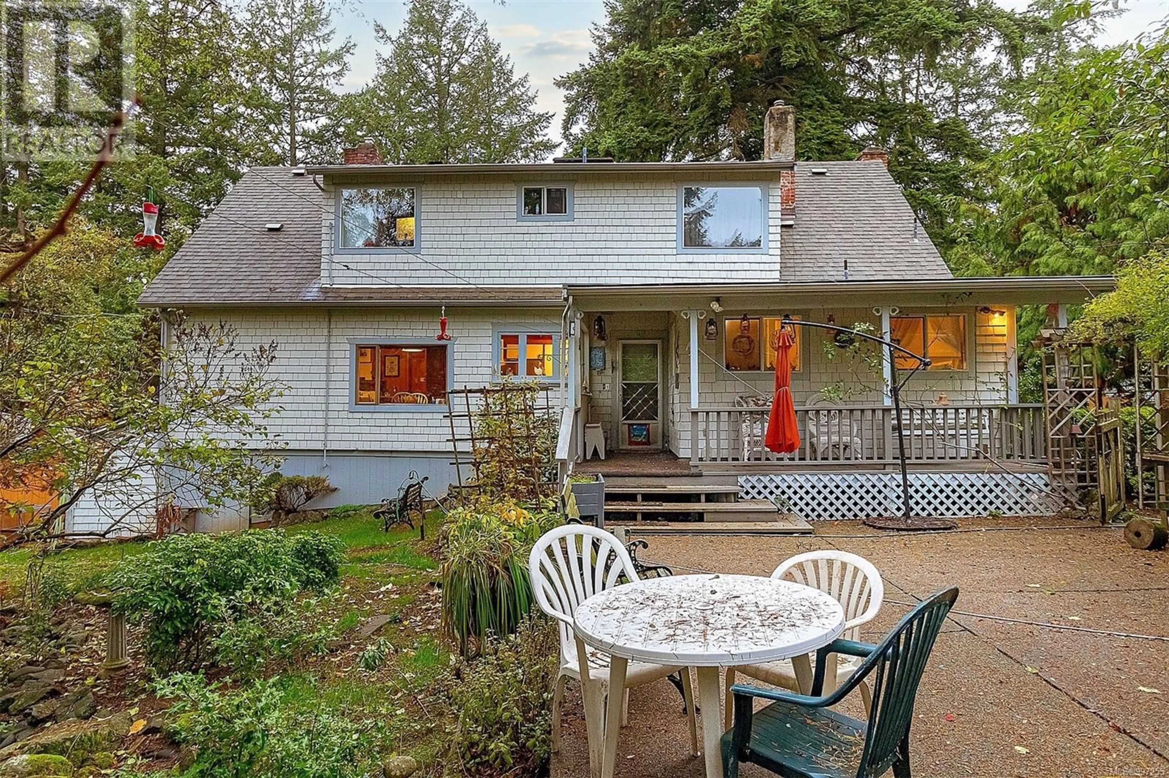 Patio, street for 4797 ELK ROAD, Saanich British Columbia V9E2E6