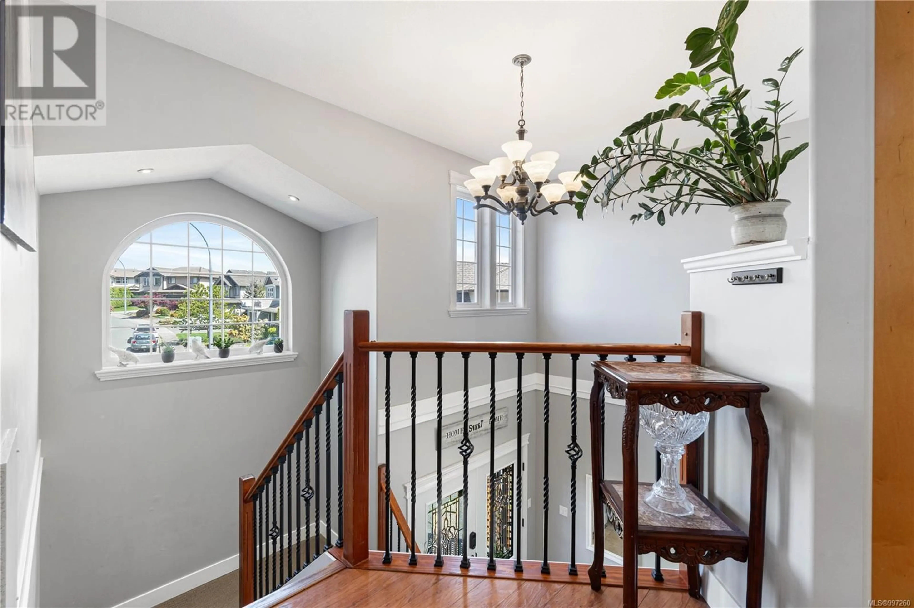 Indoor entryway for 1343 THALIA PLACE, Nanaimo British Columbia V9R7E1