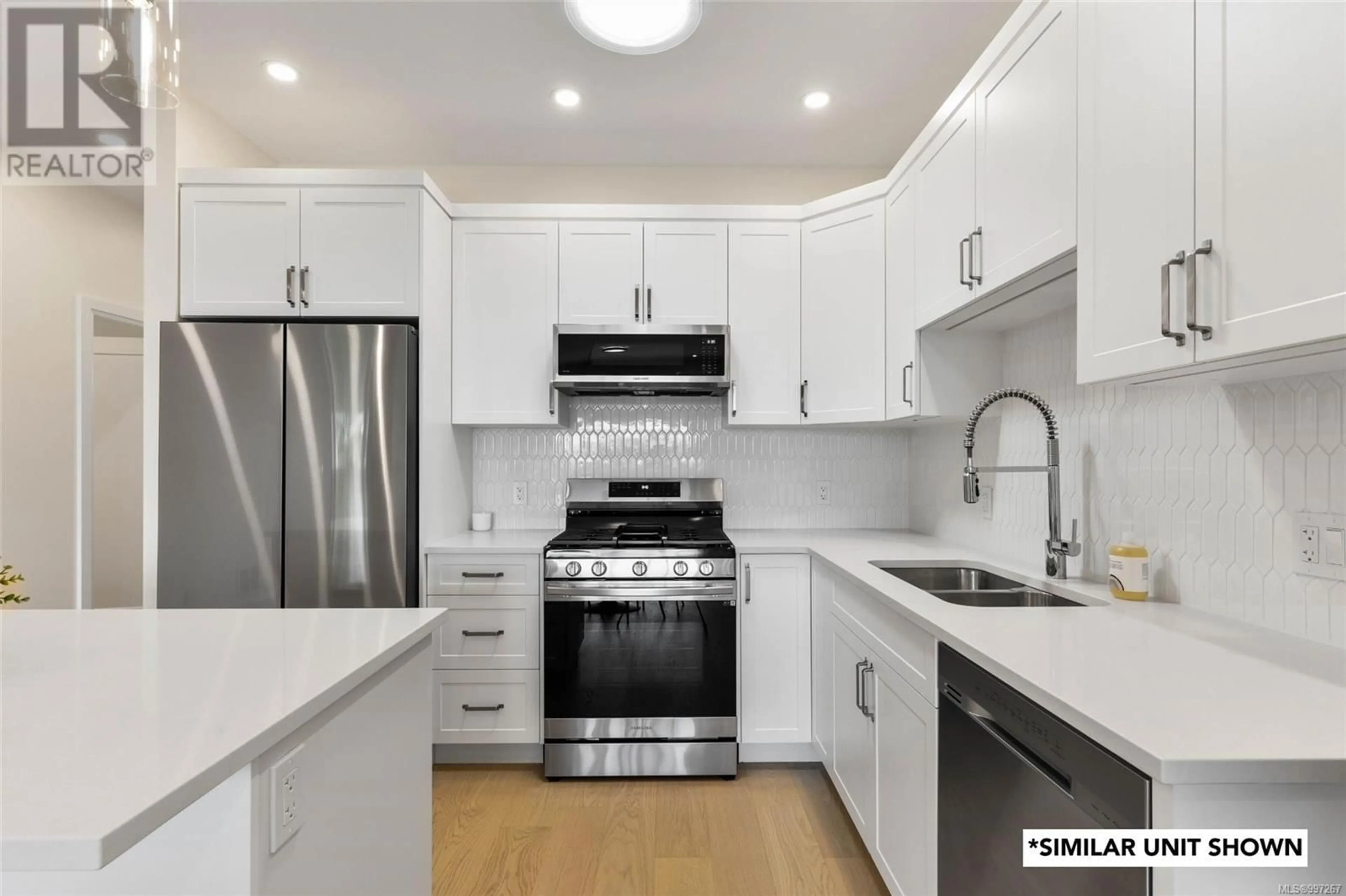 Standard kitchen, unknown for 115 - 1234 VIEWTOP ROAD, Duncan British Columbia V9L0H7