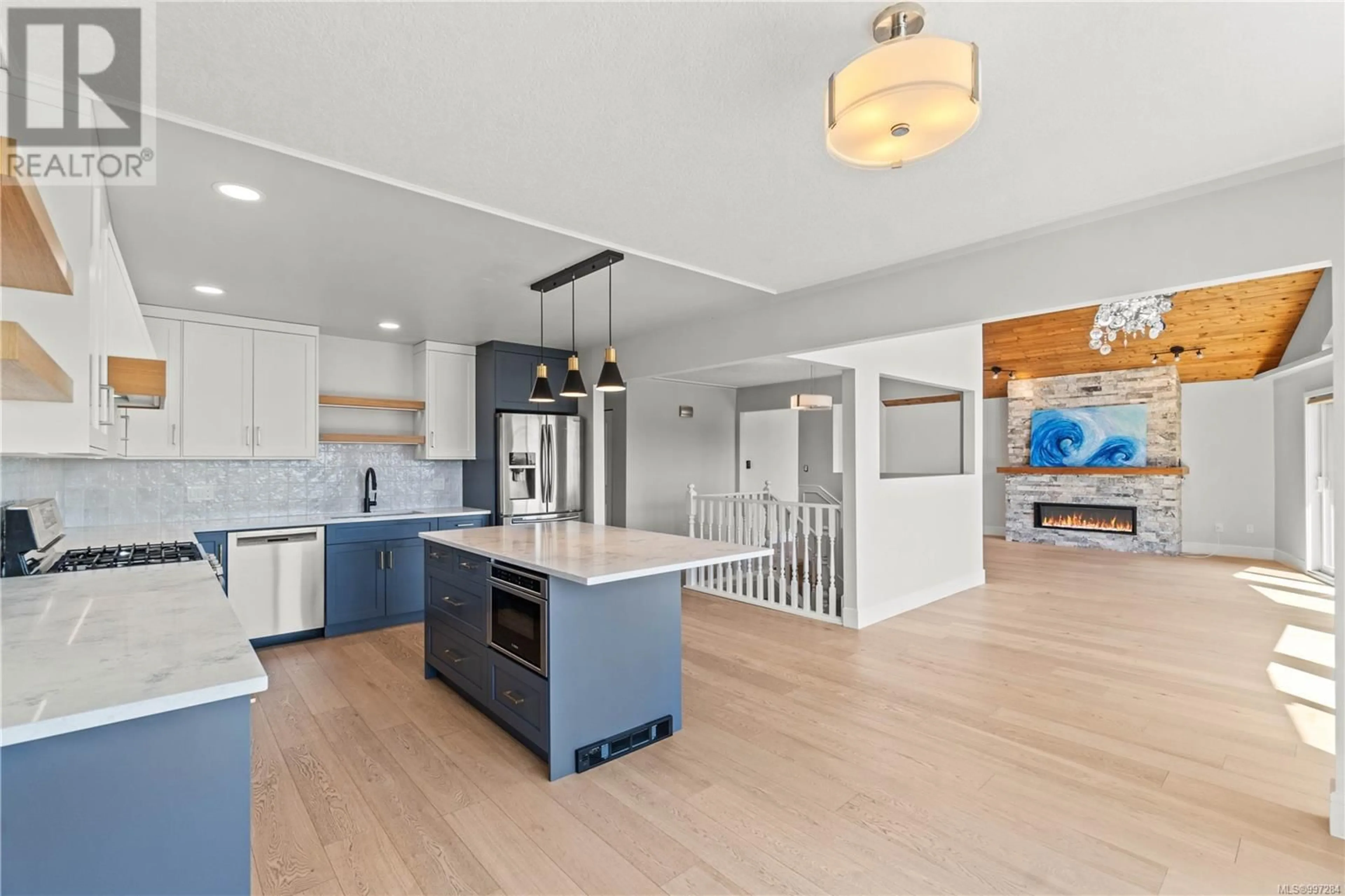 Open concept kitchen, unknown for 1542 KNIGHT COURT ROAD, Nanaimo British Columbia V9T4N4