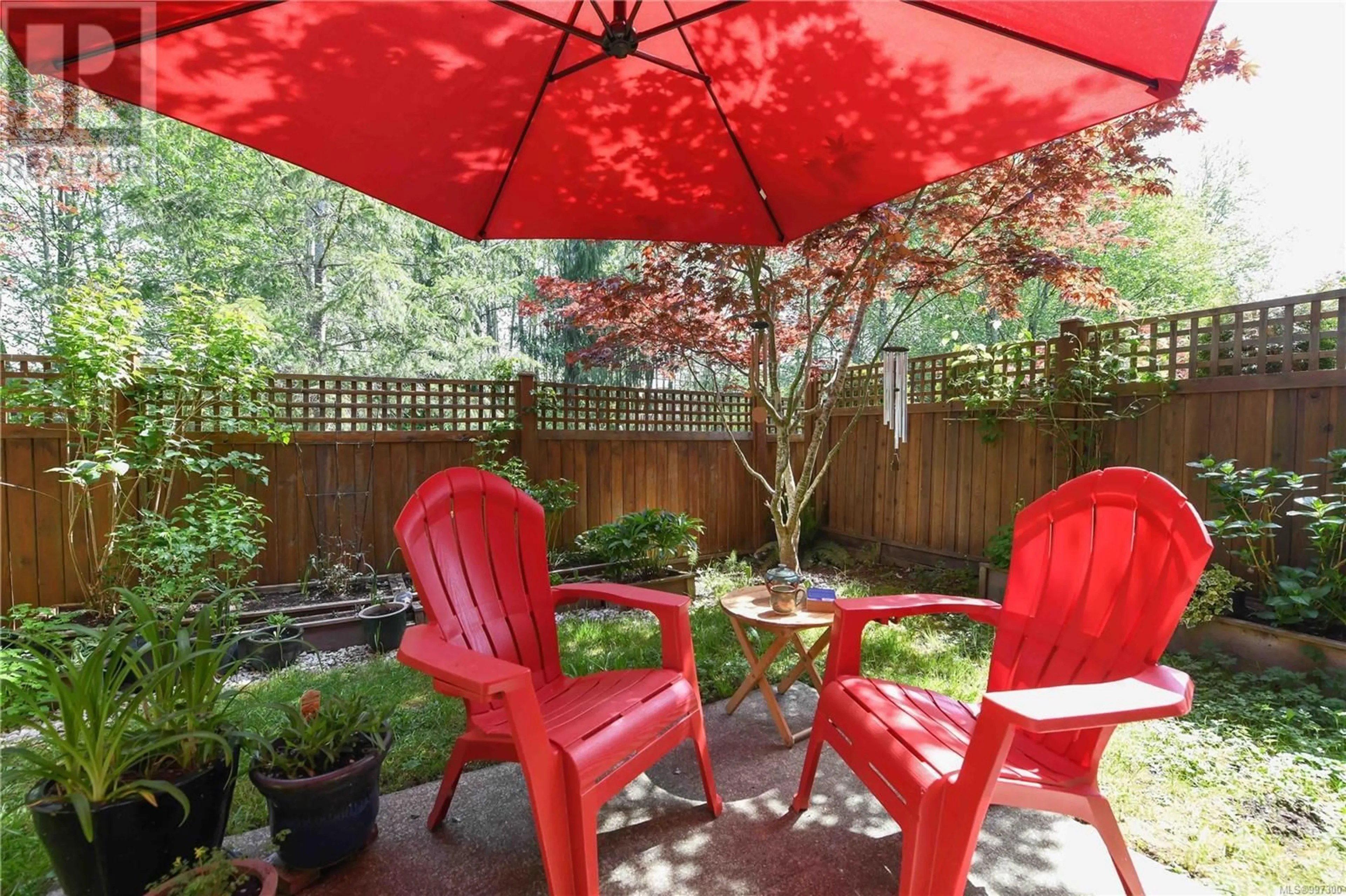 Patio, street for 28 - 2112 CUMBERLAND ROAD, Courtenay British Columbia V9N2E9