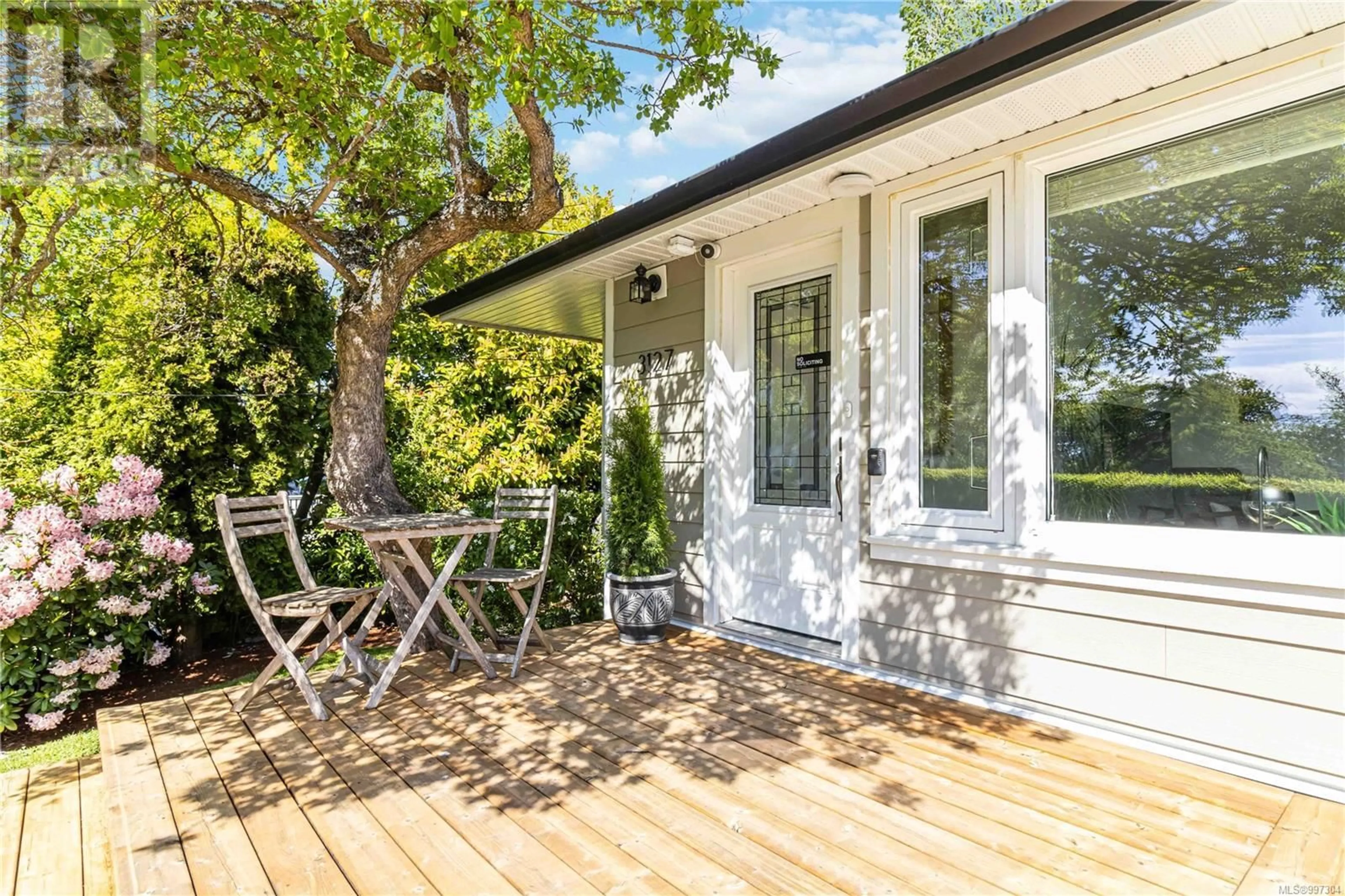 Patio, street for 3127 RUTLEDGE STREET, Victoria British Columbia V8X1N3