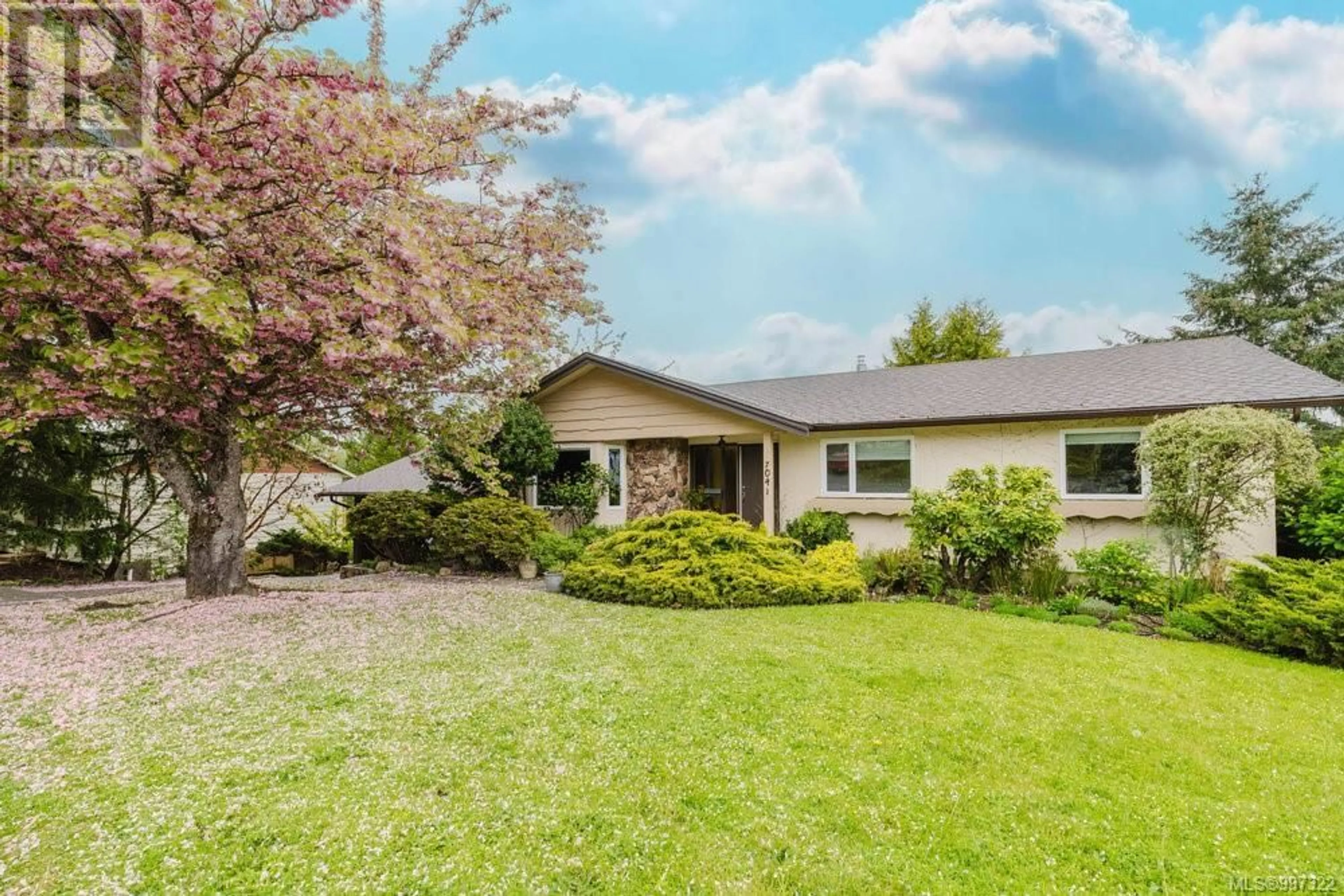 Unknown for 7041 TAMARIN PLACE, Central Saanich British Columbia V8M1G6