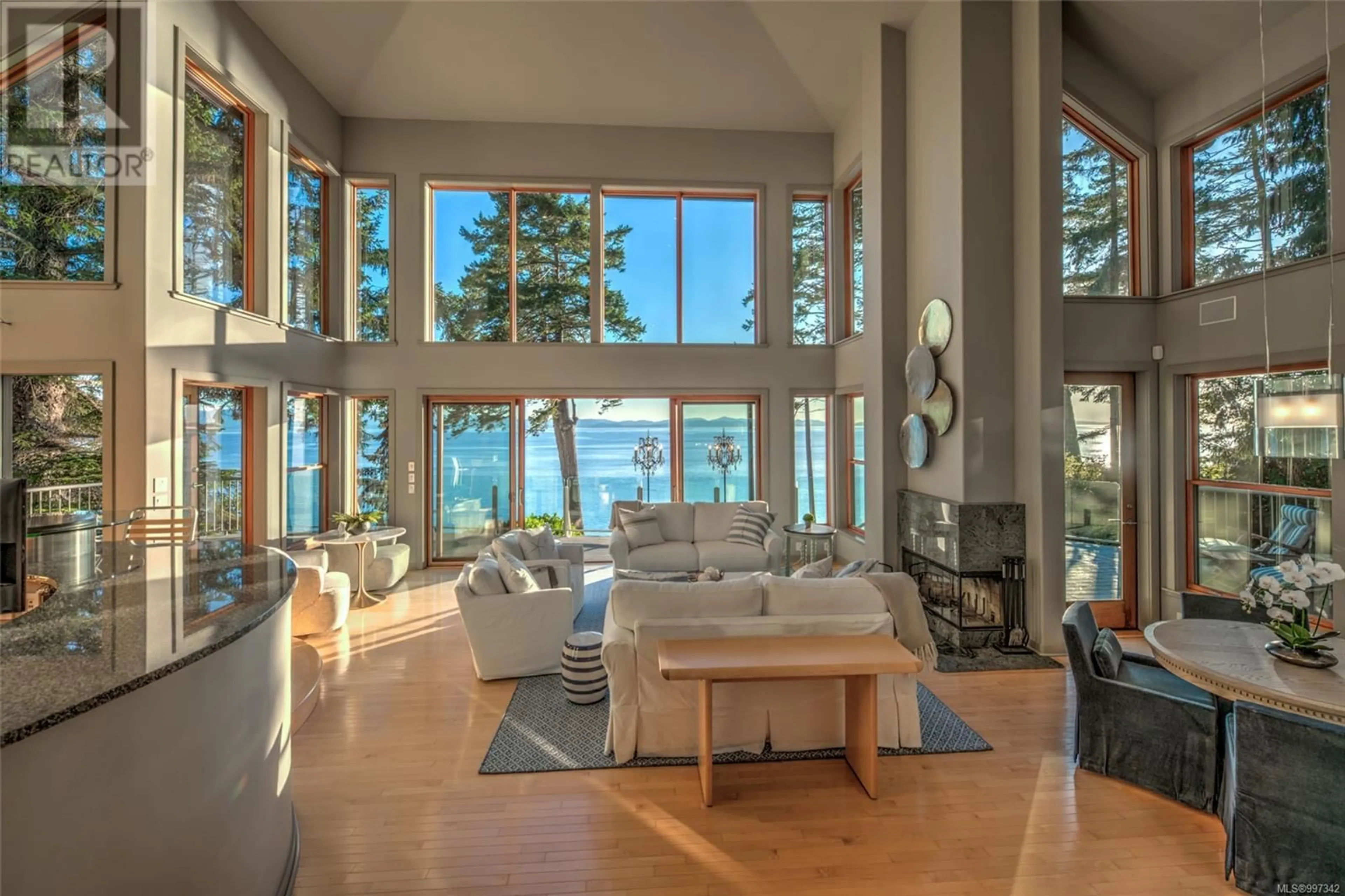 Living room with furniture, unknown for 2564 SEASIDE DRIVE, Sooke British Columbia V9Z1G7