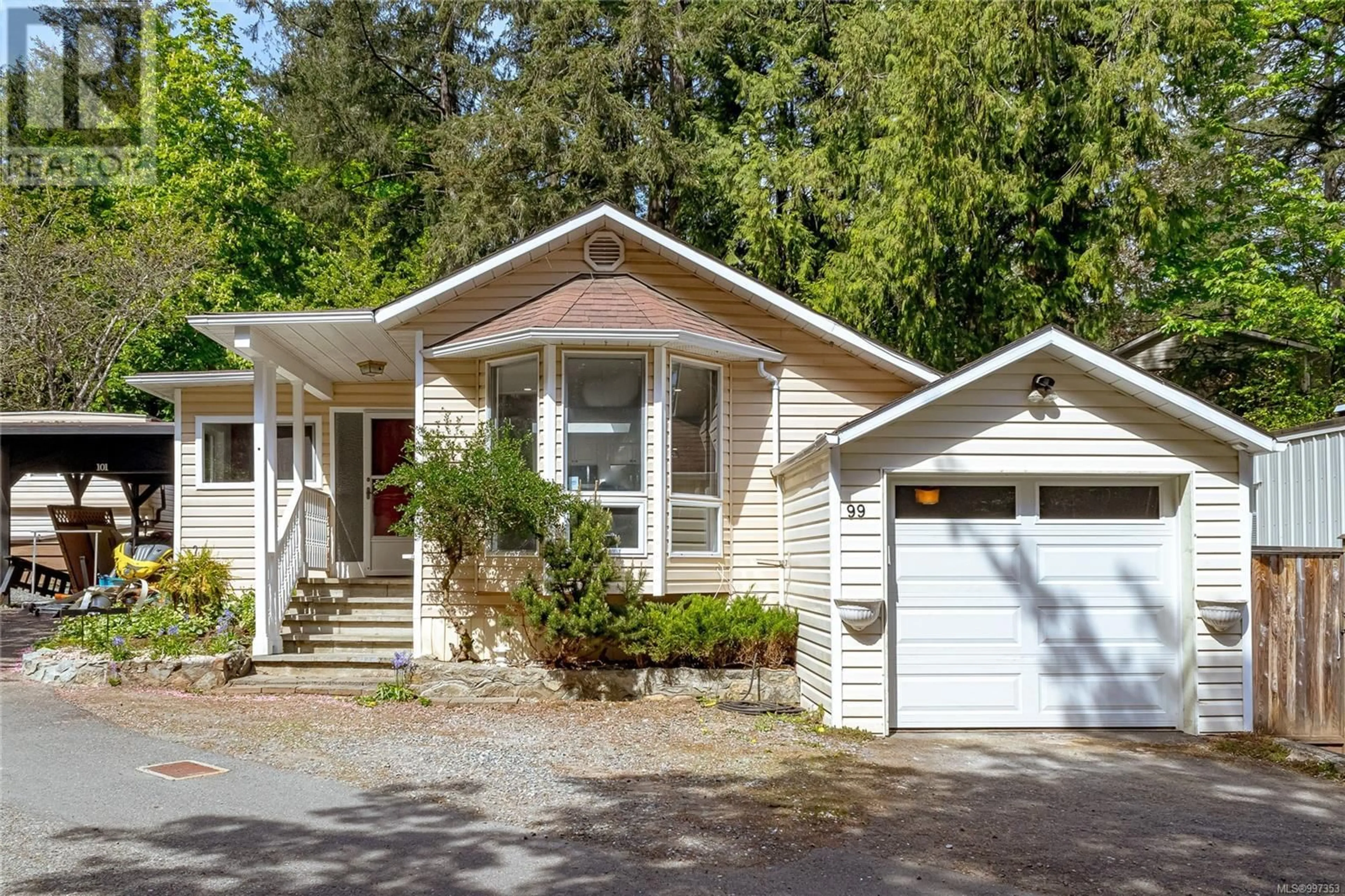 Home with vinyl exterior material, street for 99 - 2500 FLORENCE LAKE ROAD, Langford British Columbia V9B4H2