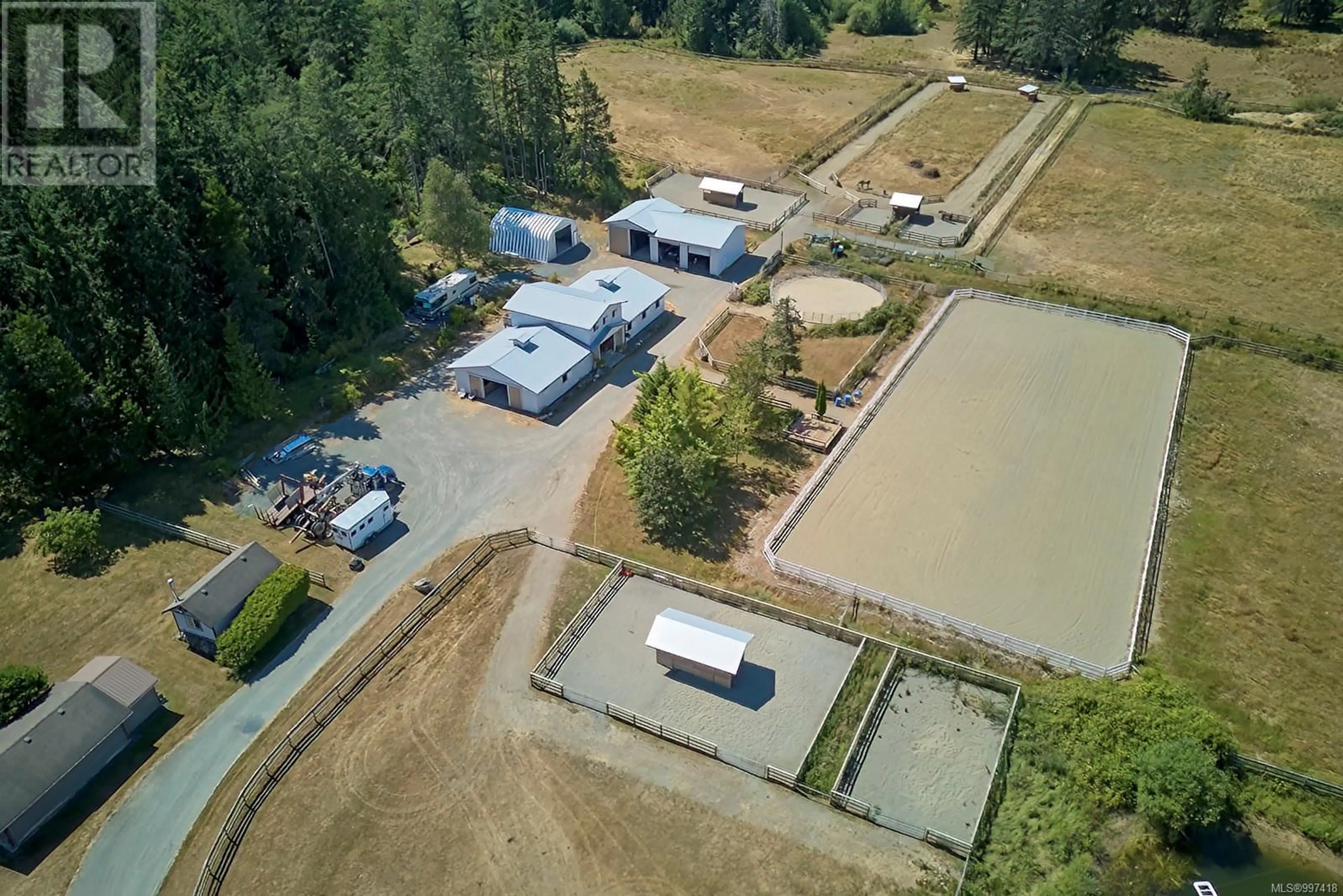 A pic from outside/outdoor area/front of a property/back of a property/a pic from drone, unknown for 2740 NORTHWEST BAY ROAD, Nanoose Bay British Columbia V9P9E6