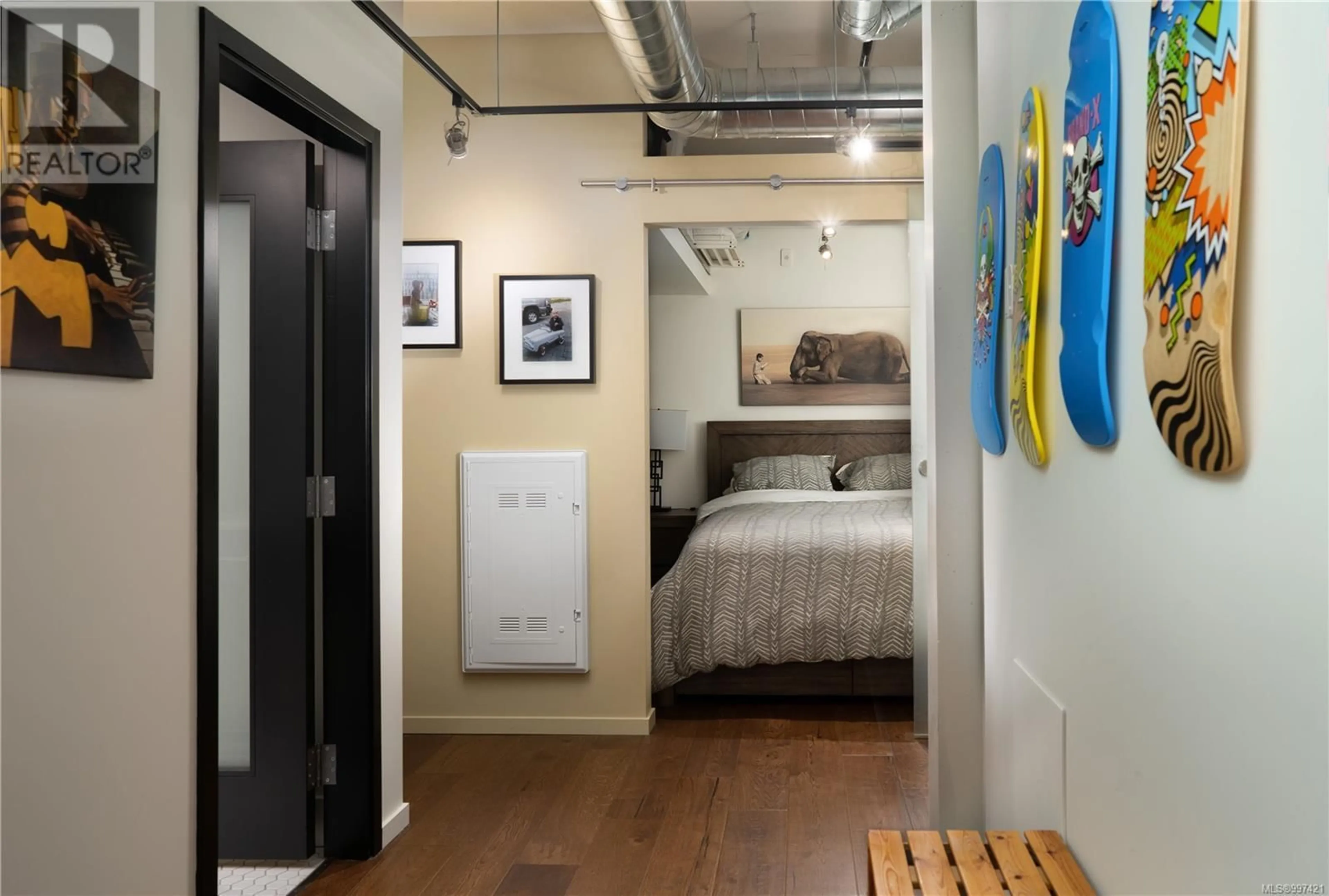 Unknown for 216 - 1029 VIEW STREET, Victoria British Columbia V8V0C9