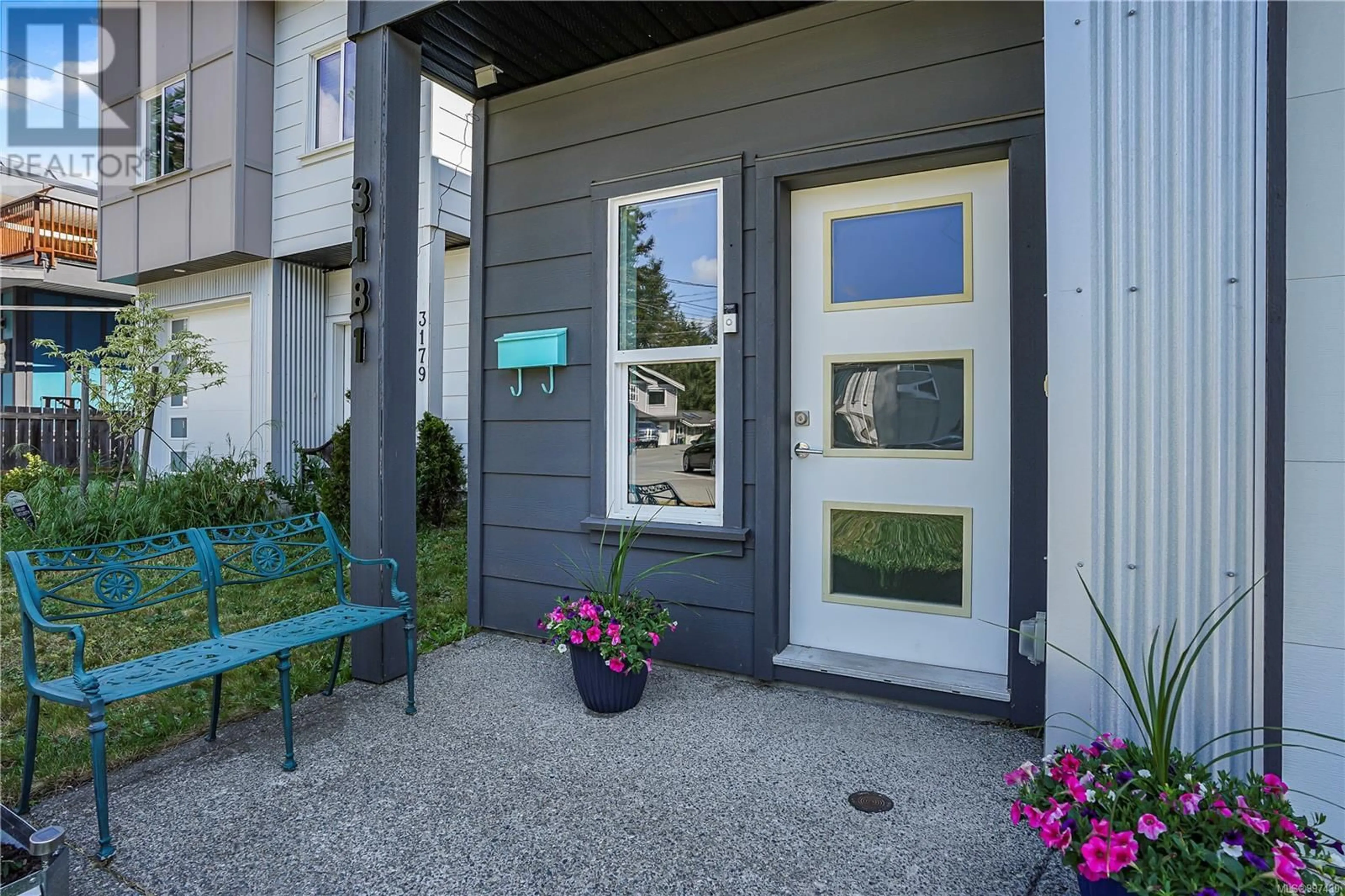 Indoor entryway for 3181 AYTON PLACE, Langford British Columbia V9B4C3