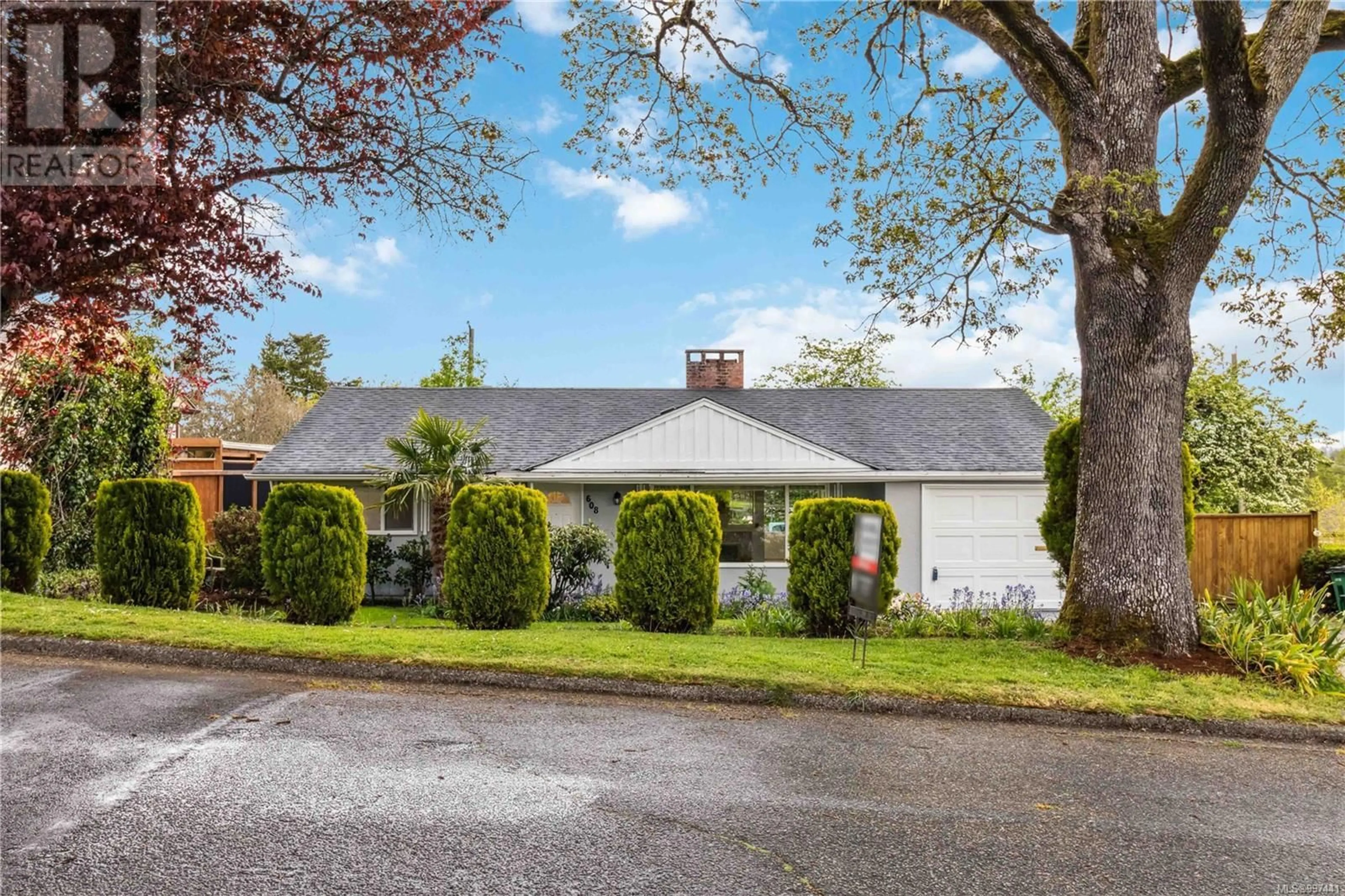 Home with vinyl exterior material, street for 608 LAMBIE DRIVE, Saanich British Columbia V8Z2L8