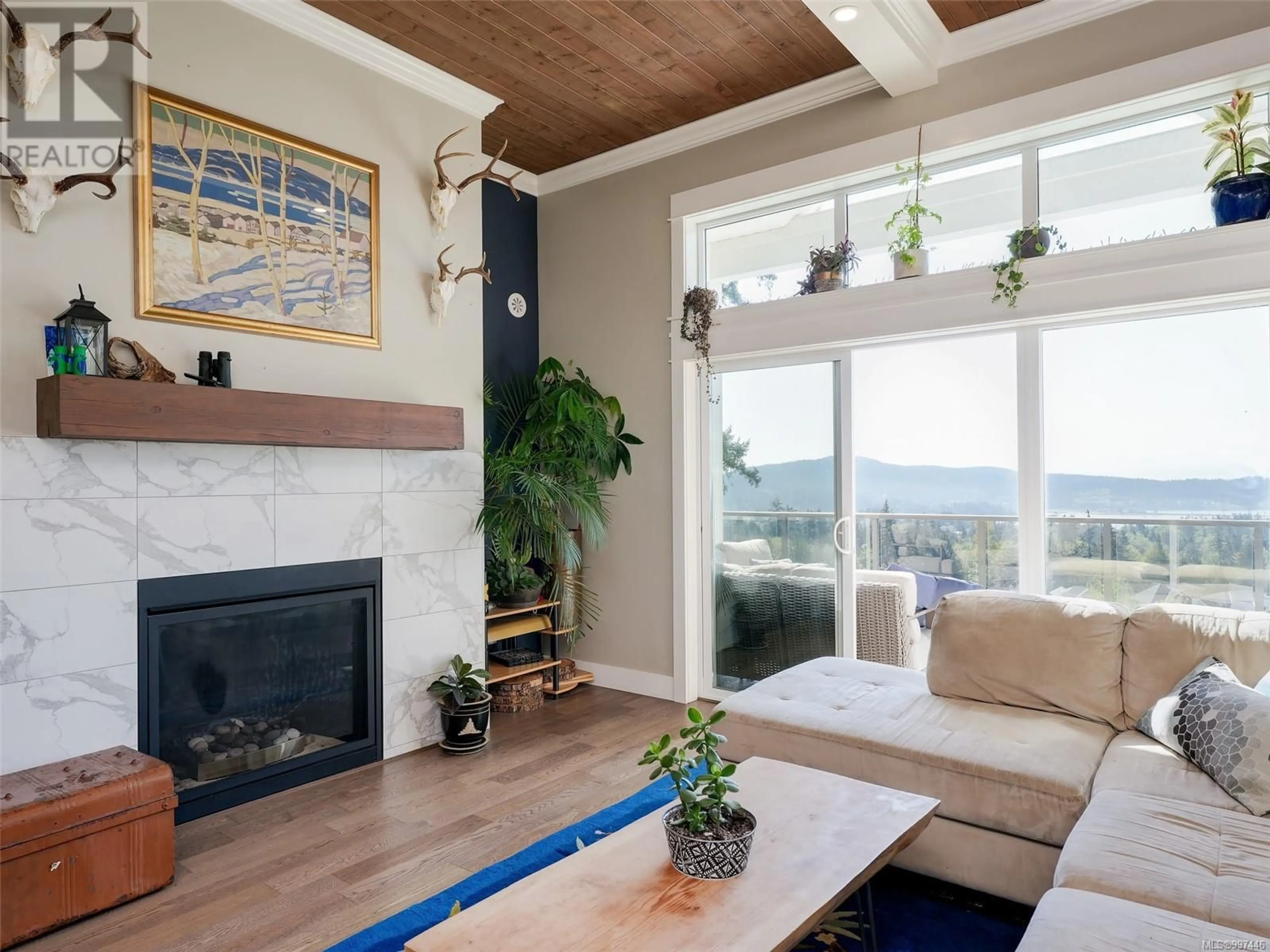 Living room with furniture, unknown for 2325 MOUNTAIN HEIGHTS DRIVE, Sooke British Columbia V9Z1M4
