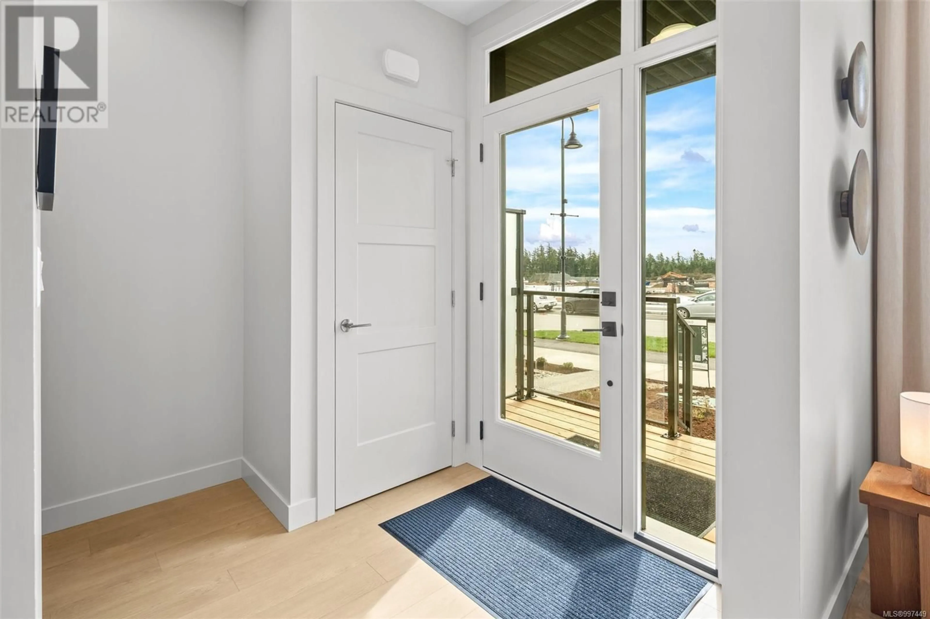 Indoor entryway for 3721 PRODUCERS WAY, Colwood British Columbia V9C0S4