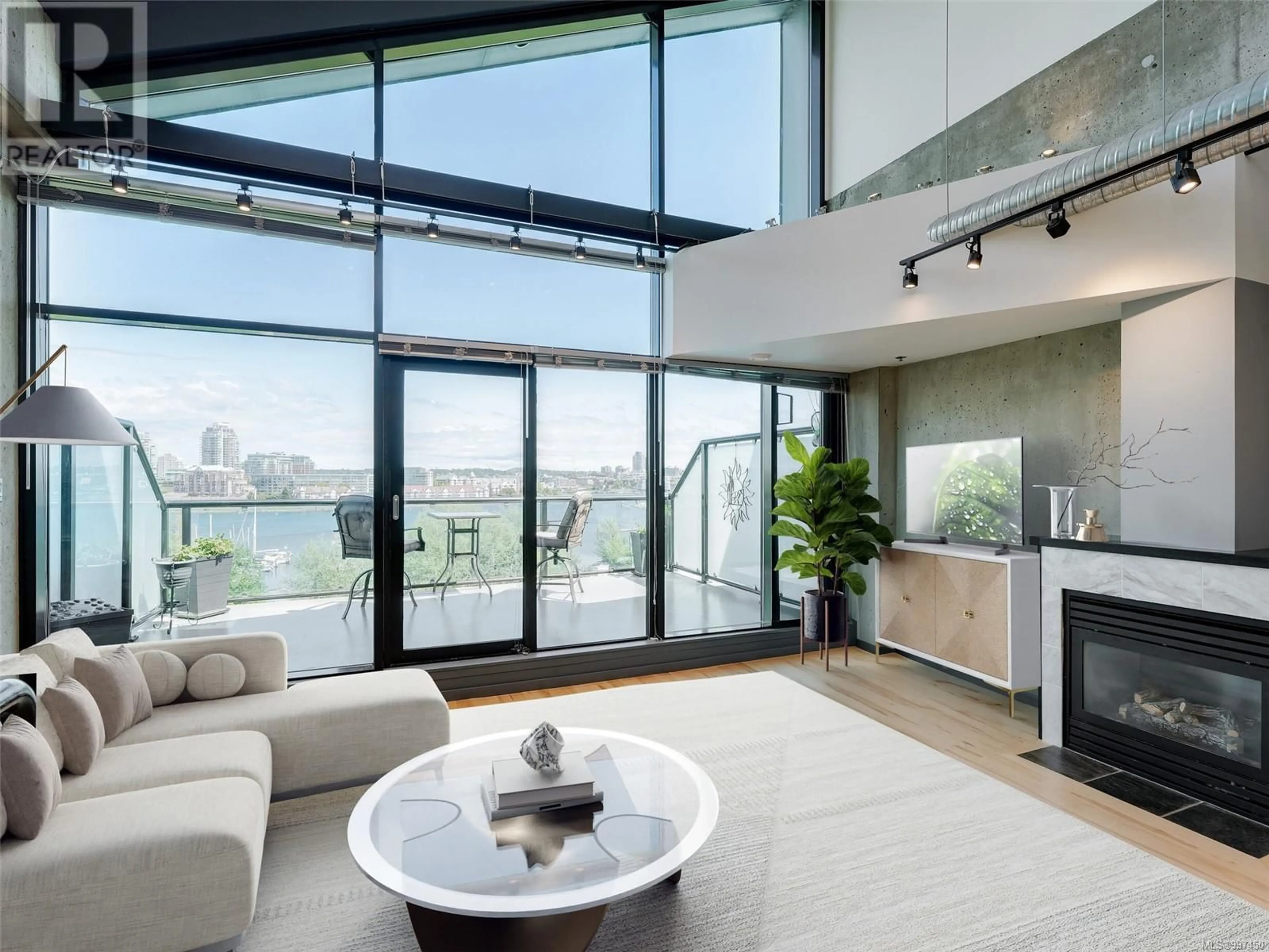 Living room with furniture, unknown for PH4 - 21 ERIE STREET, Victoria British Columbia V8V5A8