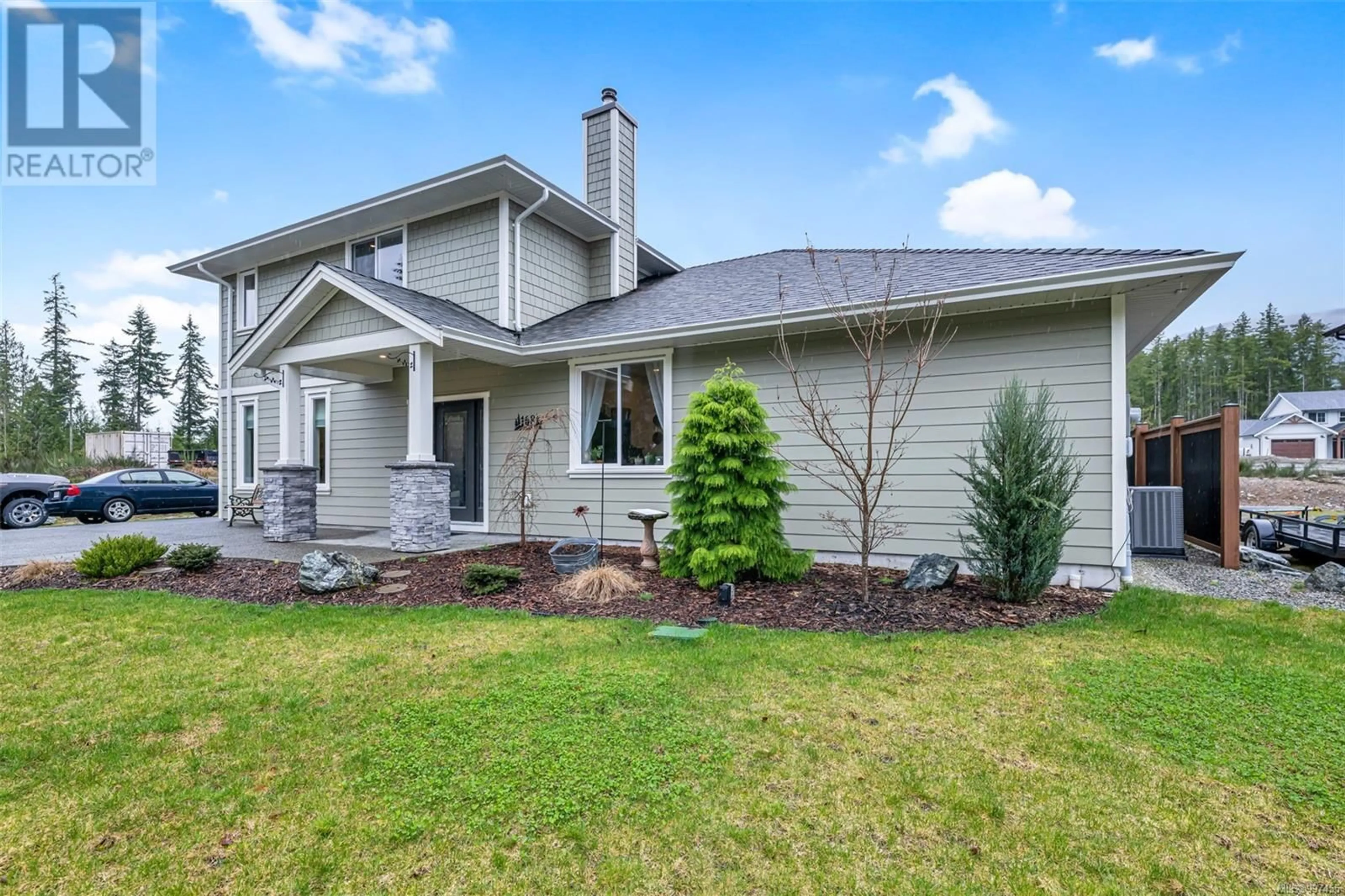 Home with vinyl exterior material, unknown for 168 EDGEWOOD DRIVE, Lake Cowichan British Columbia V0R2G0