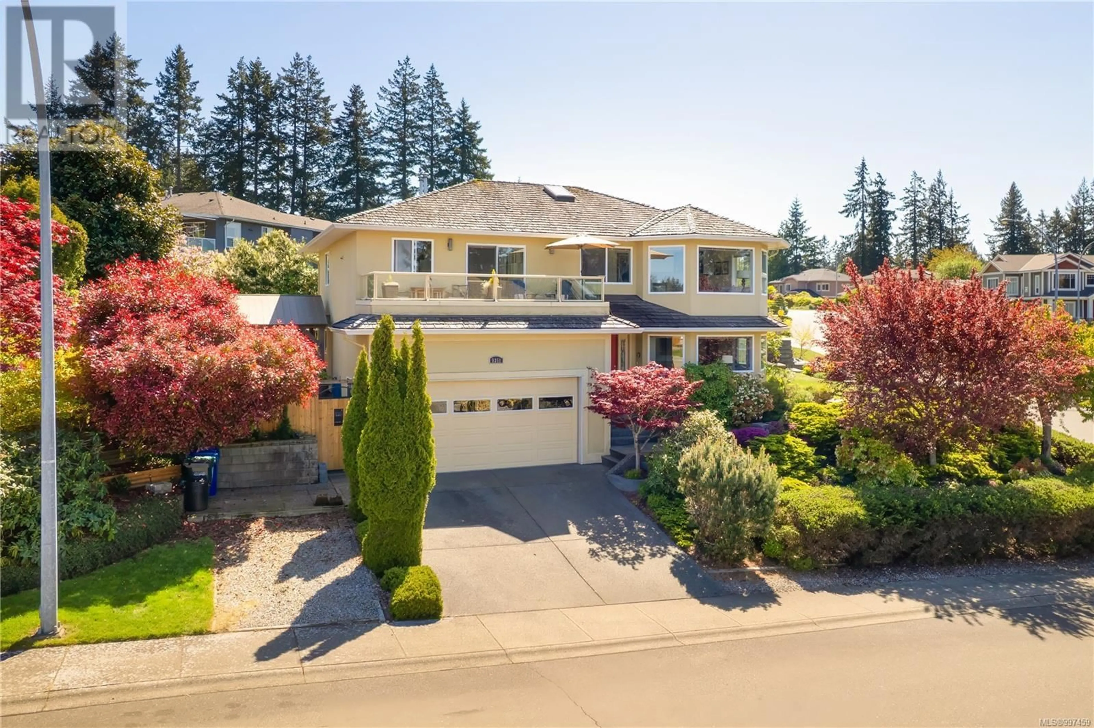 A pic from outside/outdoor area/front of a property/back of a property/a pic from drone, unknown for 5351 HIGHRIDGE PLACE, Nanaimo British Columbia V9T5Z8