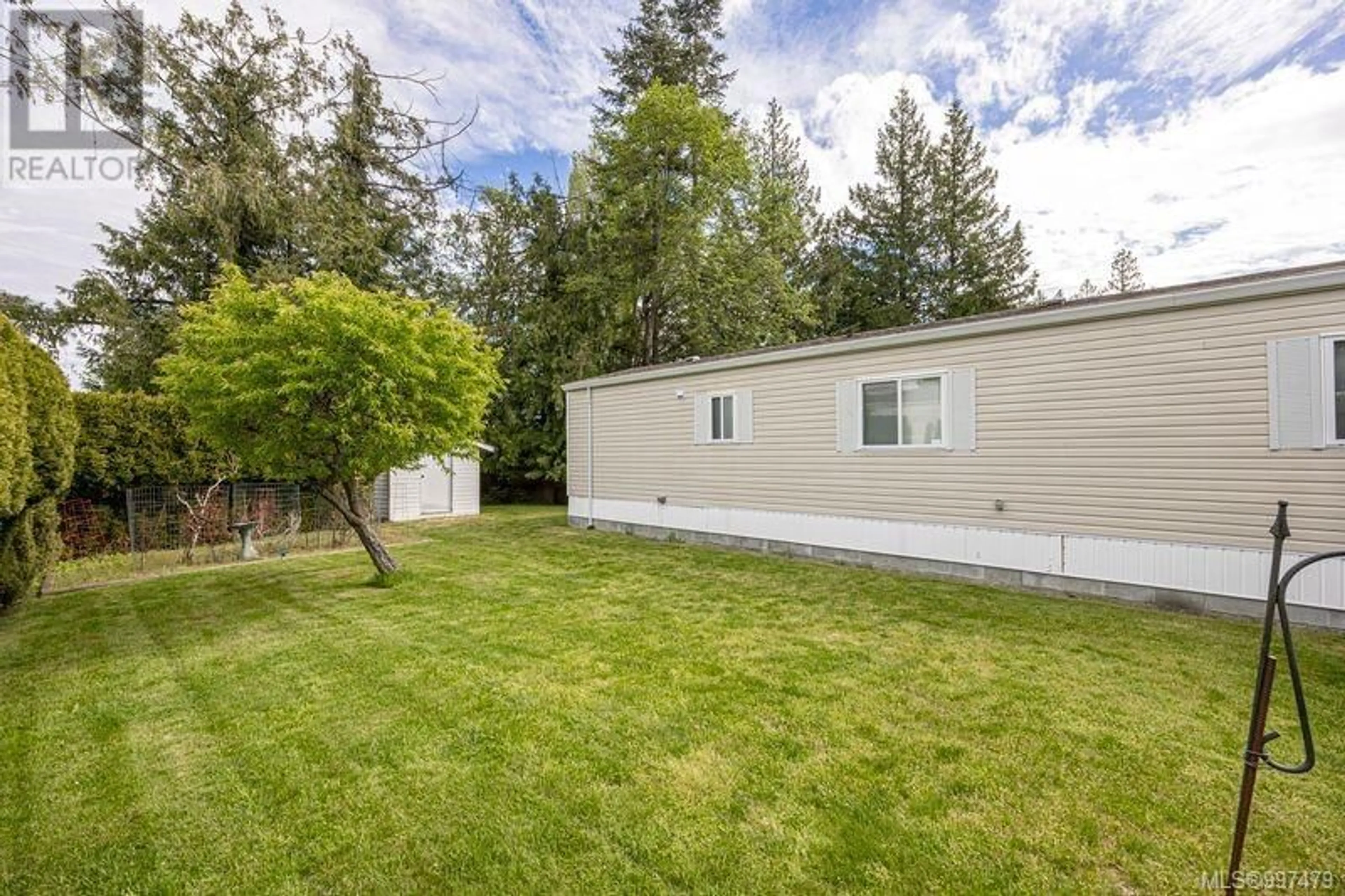 Home with vinyl exterior material, unknown for 921 RILEY ROAD, Parksville British Columbia V9P2L7