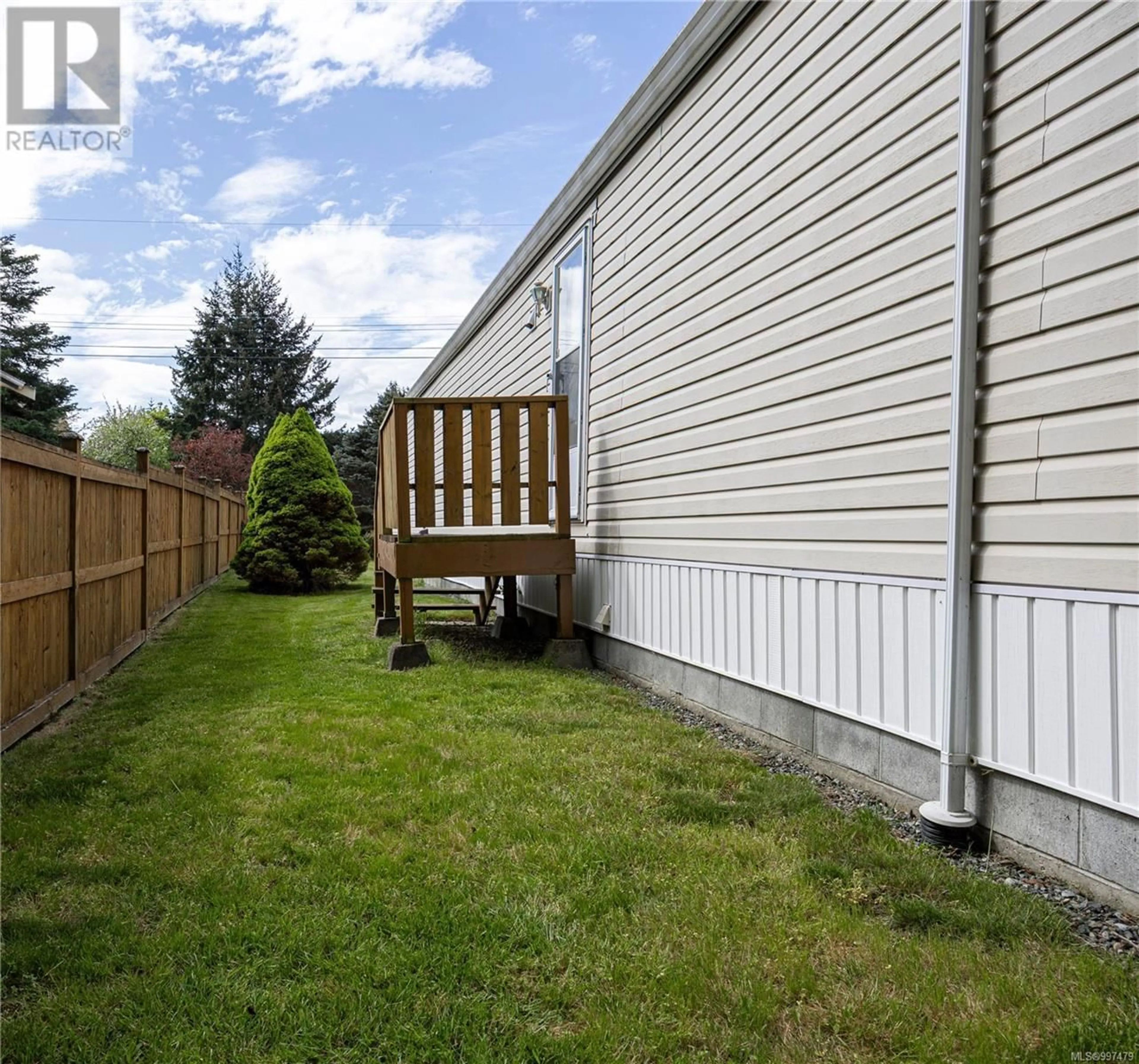 Patio, street for 921 RILEY ROAD, Parksville British Columbia V9P2L7
