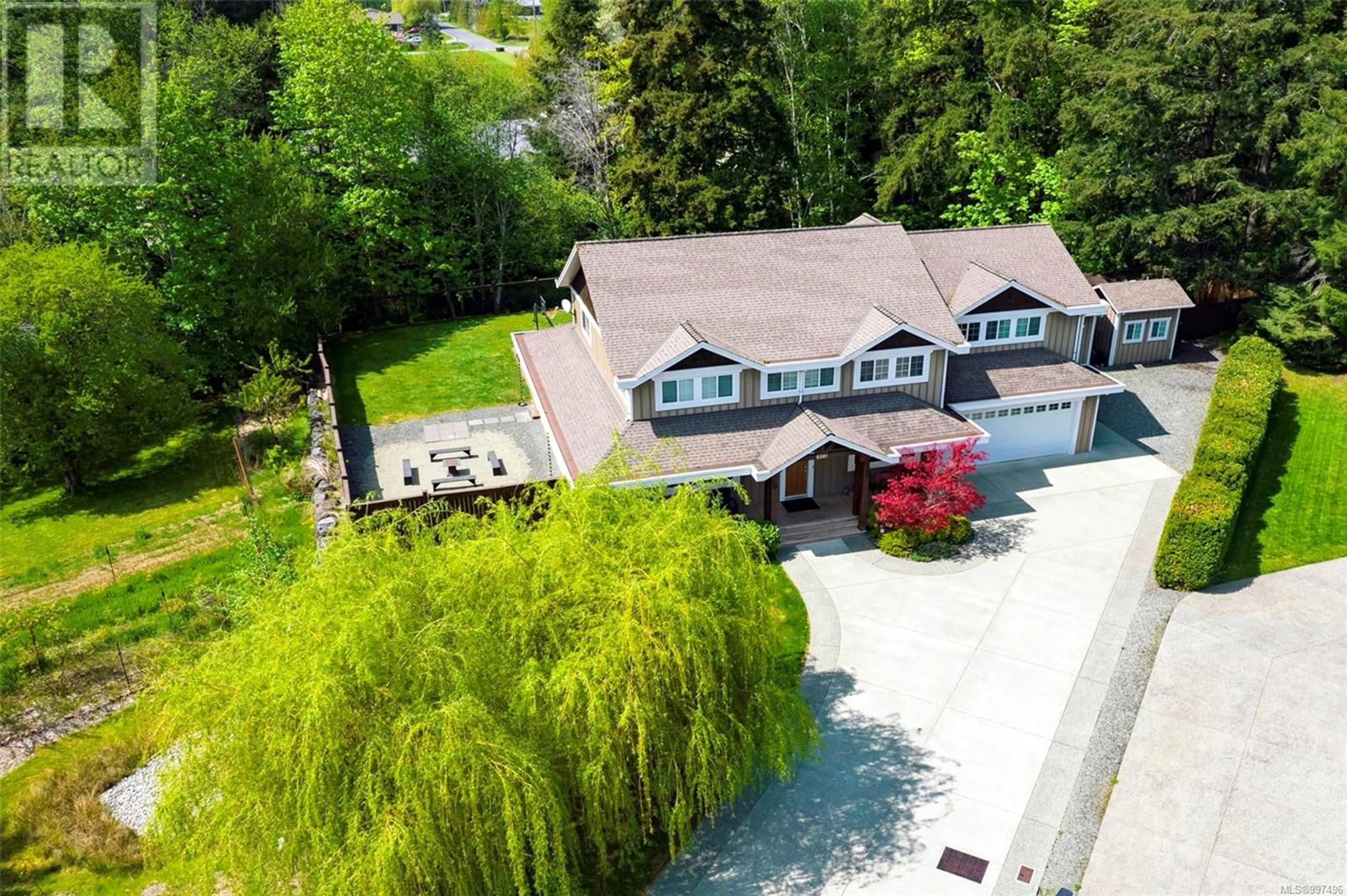 A pic from outside/outdoor area/front of a property/back of a property/a pic from drone, water/lake/river/ocean view for 5391 OTTER PLACE, Port Alberni British Columbia V9Y8X7
