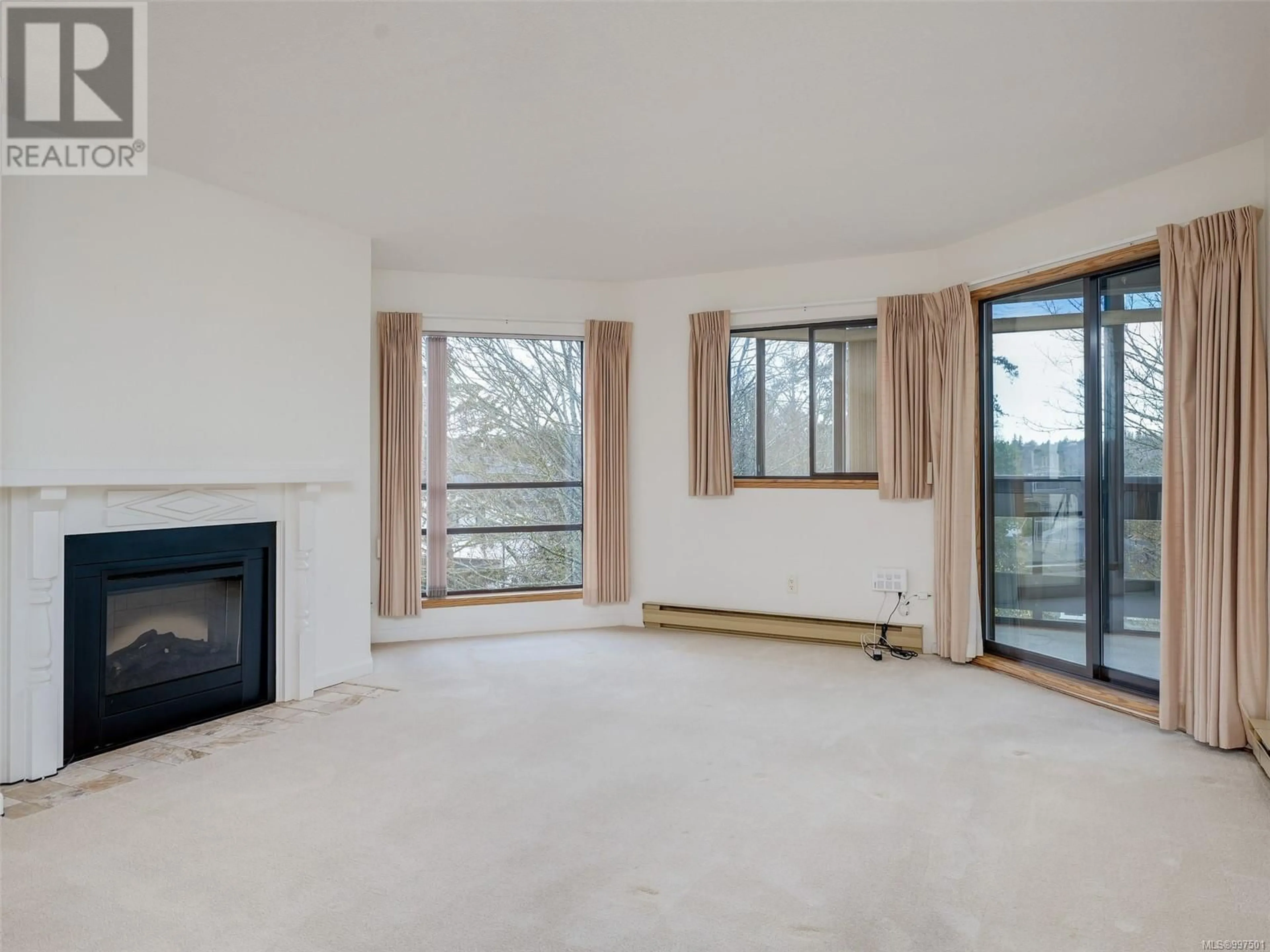 A pic of a room for 404 - 1560 HILLSIDE AVENUE, Victoria British Columbia V8T5B8