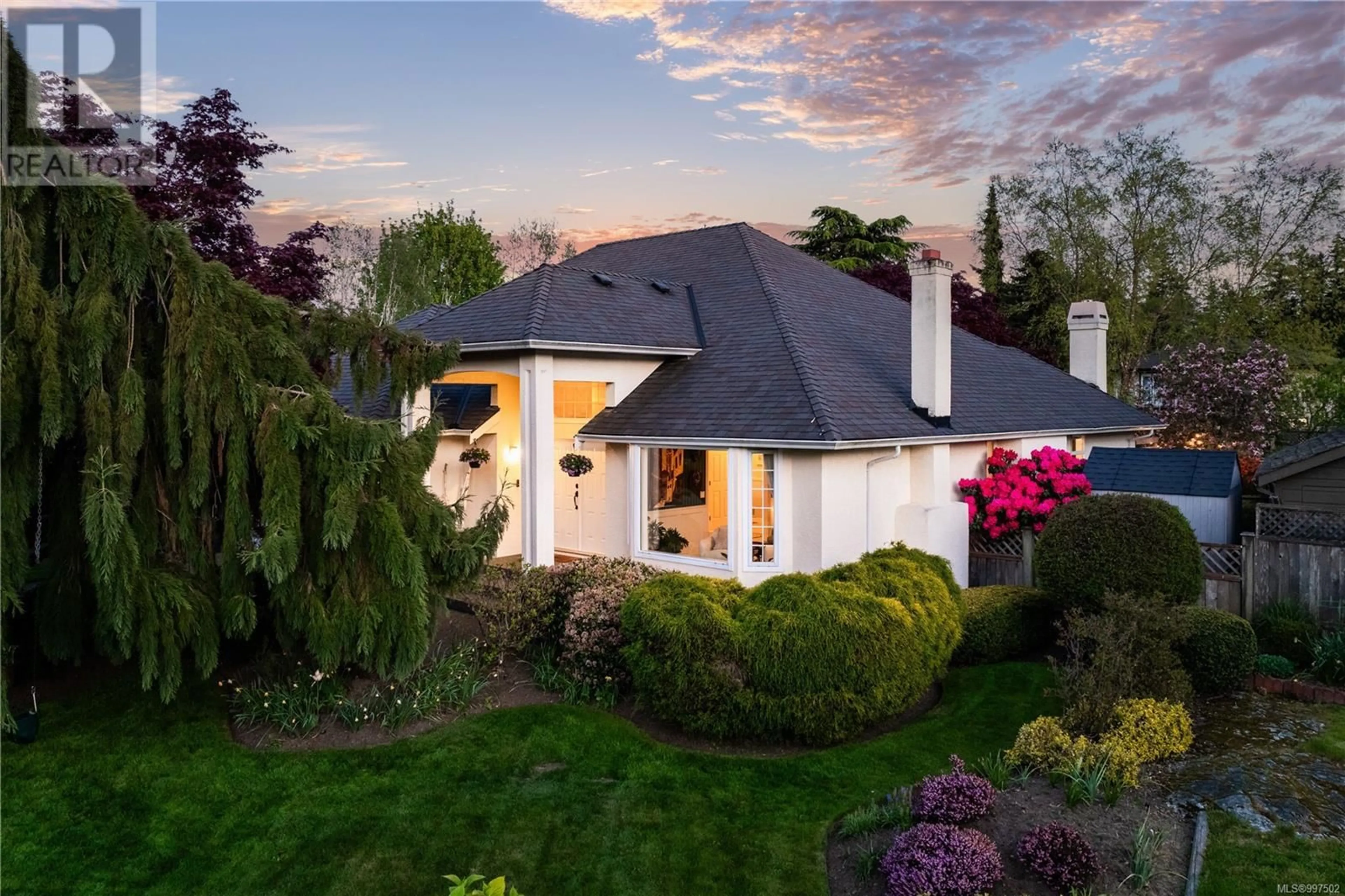 Unknown for 1183 SLOAN TERRACE, Saanich British Columbia V8Y3C4