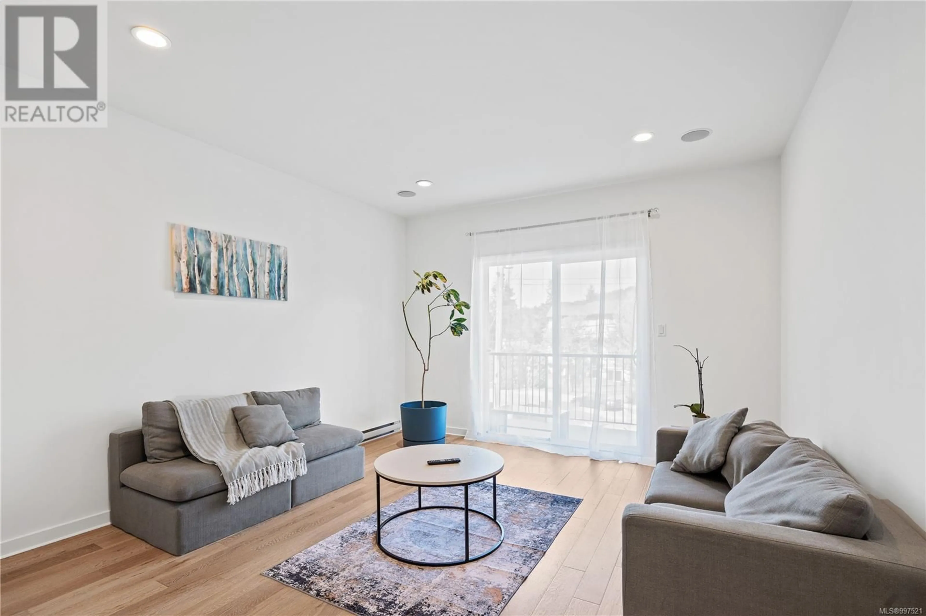 Living room with furniture, unknown for 3386 VISION WAY, Langford British Columbia V9C0E4