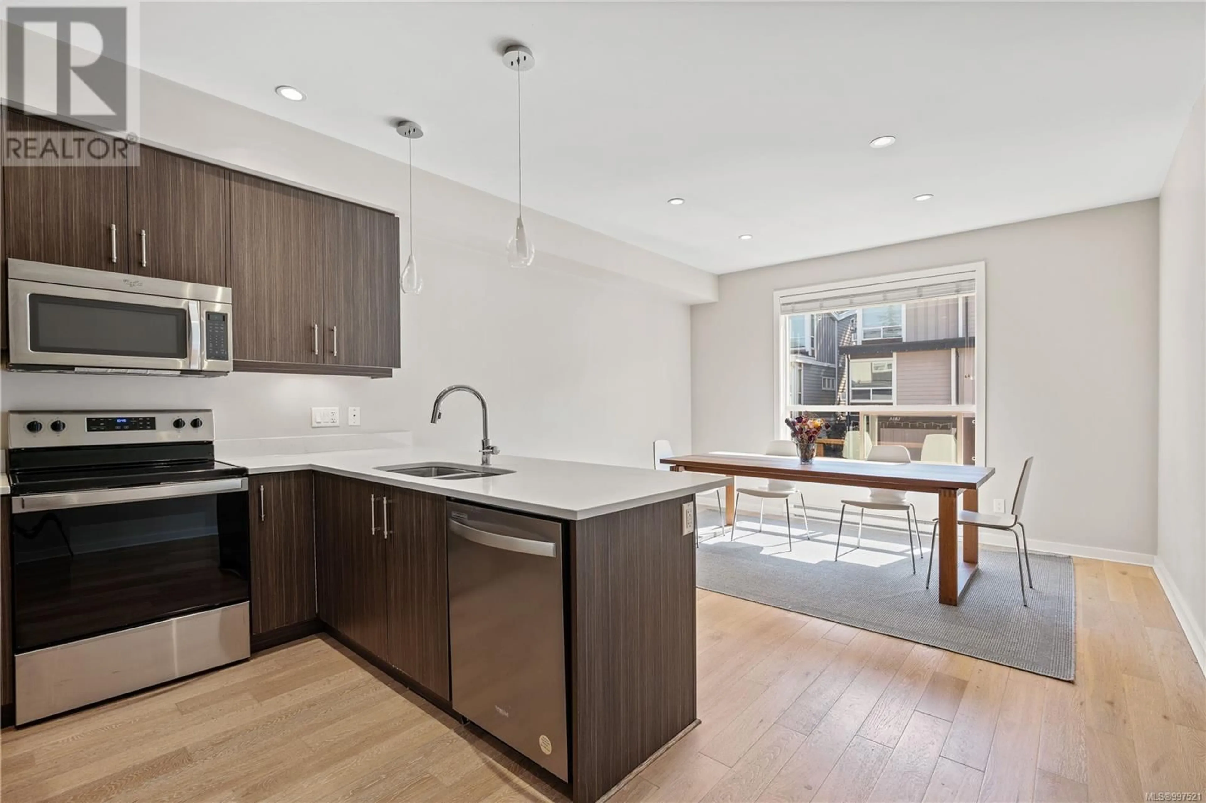 Open concept kitchen, unknown for 3386 VISION WAY, Langford British Columbia V9C0E4