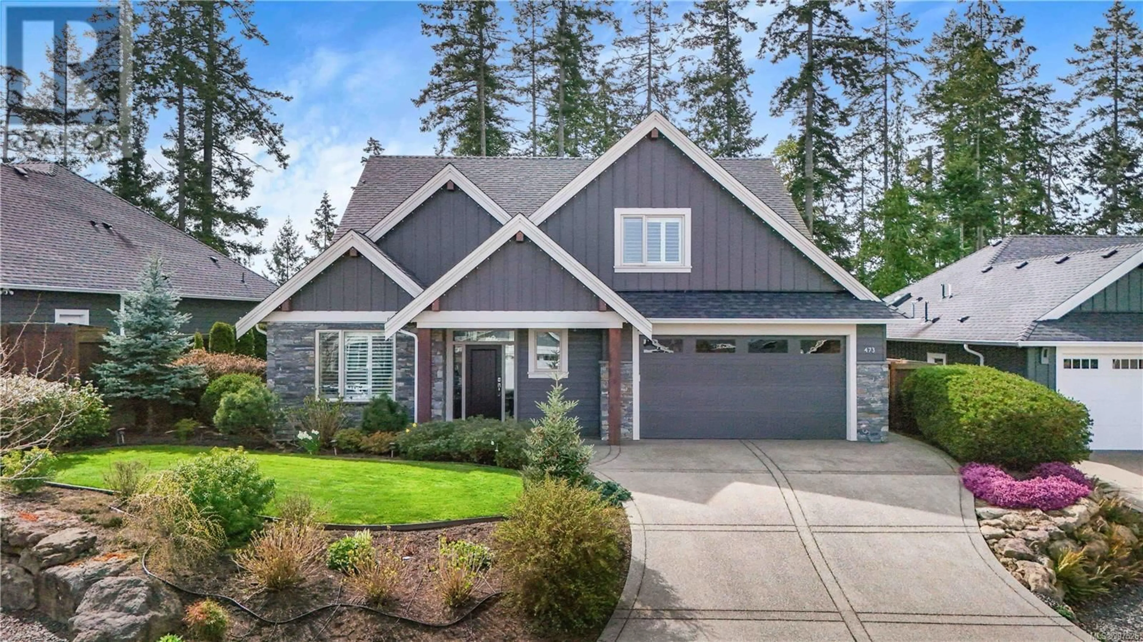Home with vinyl exterior material, street for 473 RIDGEFIELD DRIVE, Parksville British Columbia V9P0E2