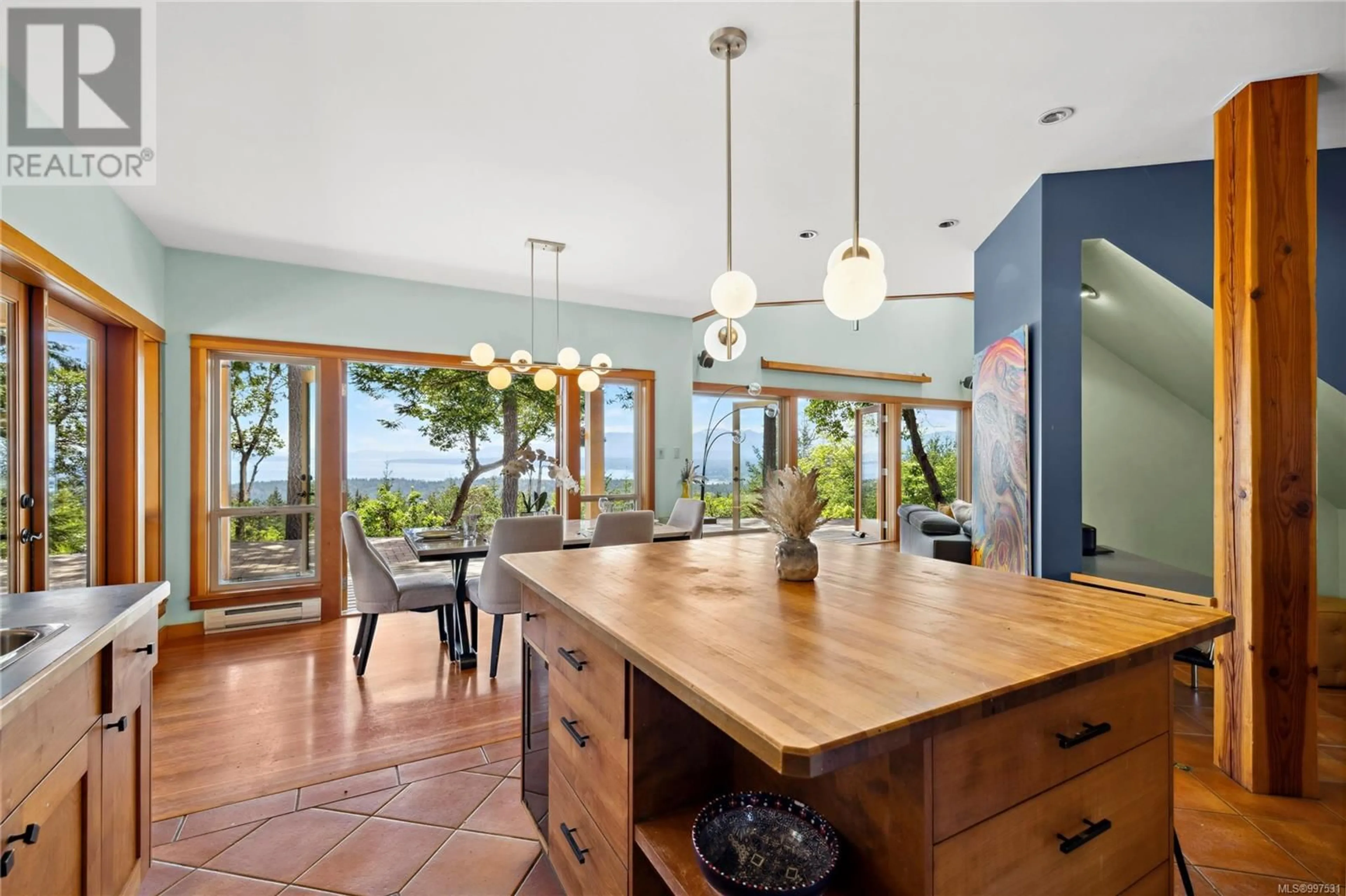 Open concept kitchen, ceramic/tile floor for 1495 COATS DRIVE, Gabriola Island British Columbia V0R1X6