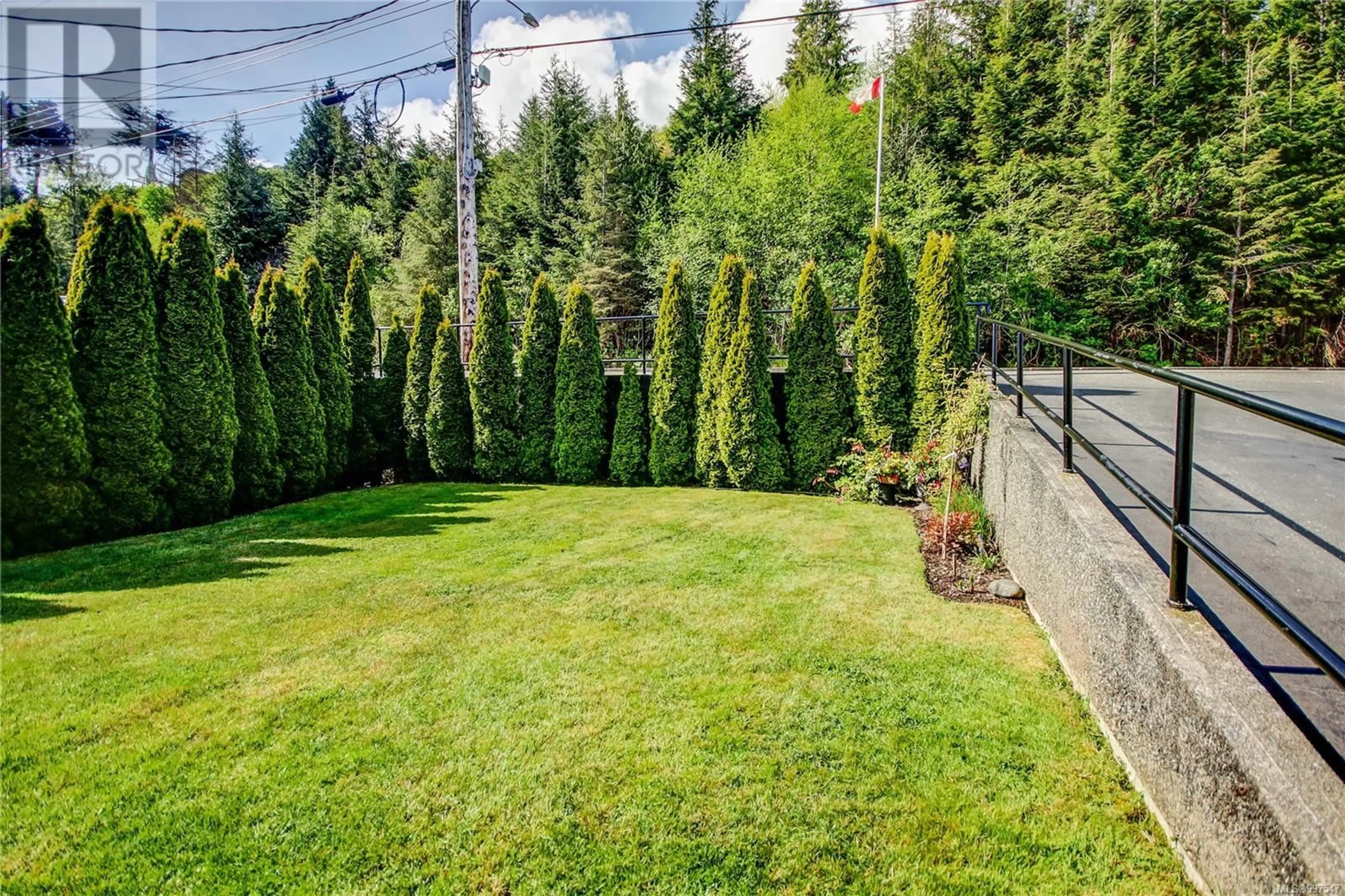 Patio, forest/trees view for 2226 BEACH DRIVE, Port McNeill British Columbia V0N2R0